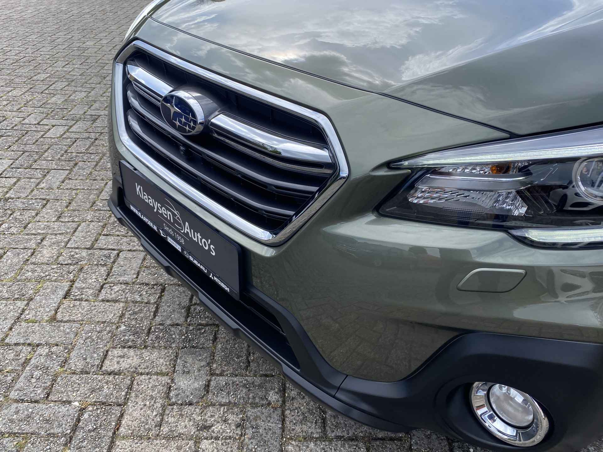 Subaru Outback 2.5i AWD Premium AUT. | 1e eigenaar | dealer onderhouden | lederen bekleding | navigatie | schuif-/kanteldak | eyesight - 17/45