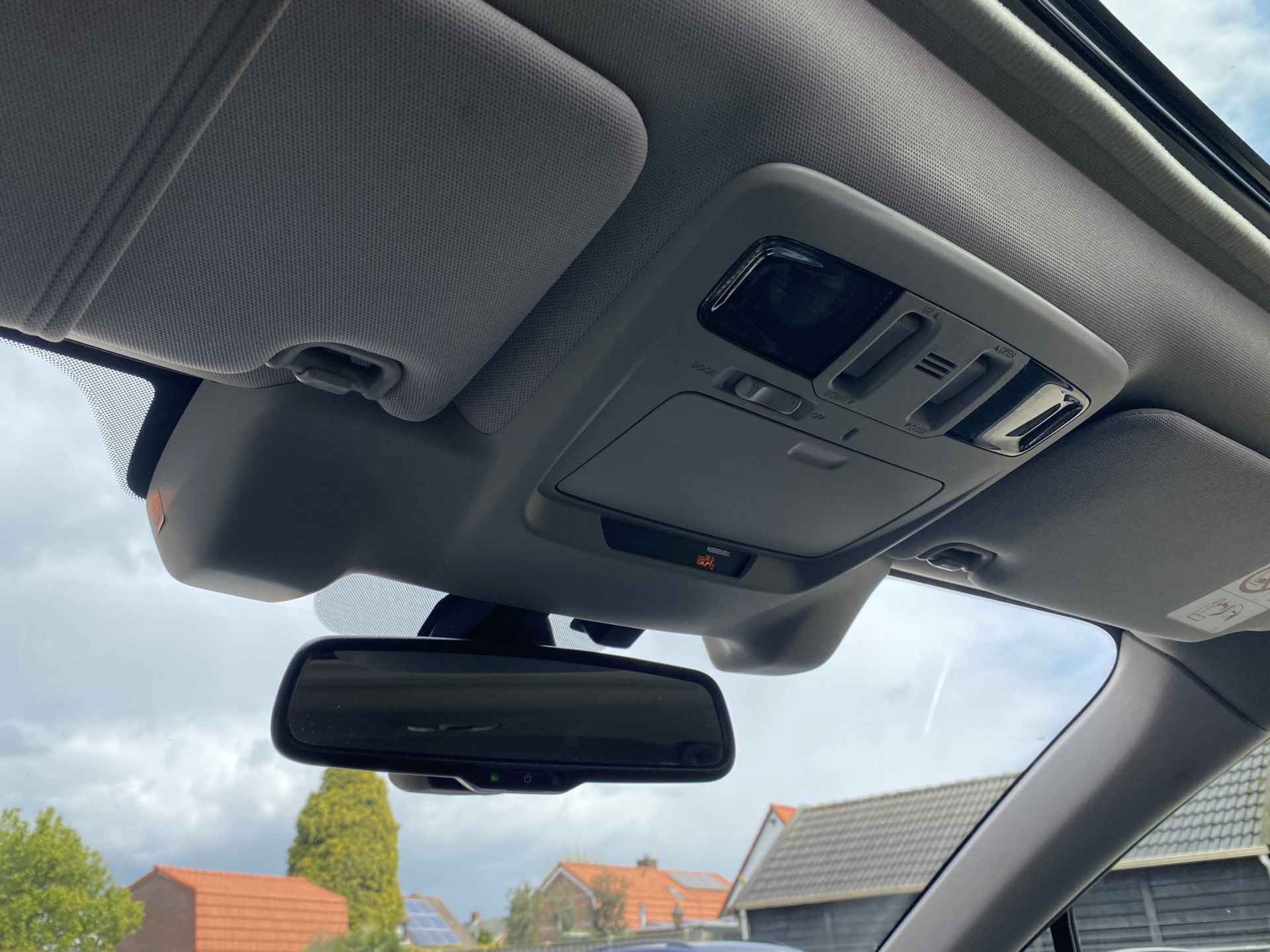 Subaru Outback 2.5i AWD Premium AUT. | 1e eigenaar | dealer onderhouden | lederen bekleding | navigatie | schuif-/kanteldak | eyesight - 43/45