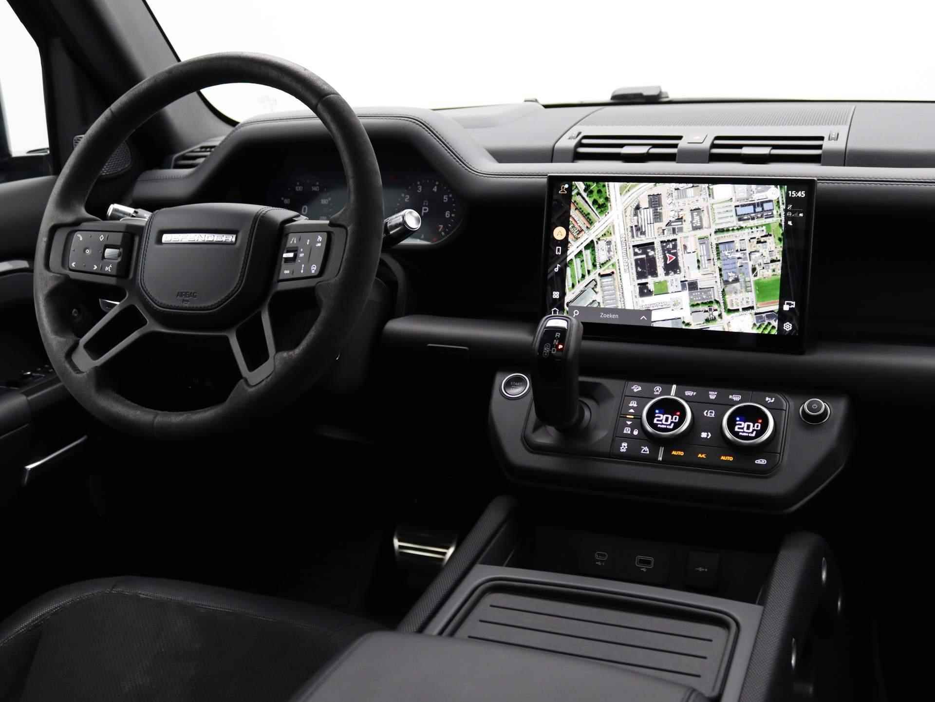 Land Rover Defender 5.0 P525 110 V8 | NP € 214.829,- | Panorama Dak | Alcantara | Stoel Ventilatie | Koelvak | 22 Inch | Trekhaak | - 14/62