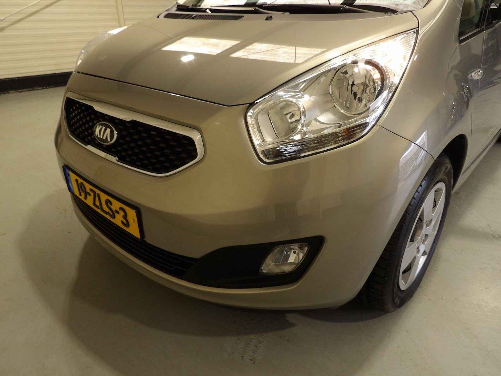 KIA Venga 1.6 CVVT plus pack Automaat - 18/37