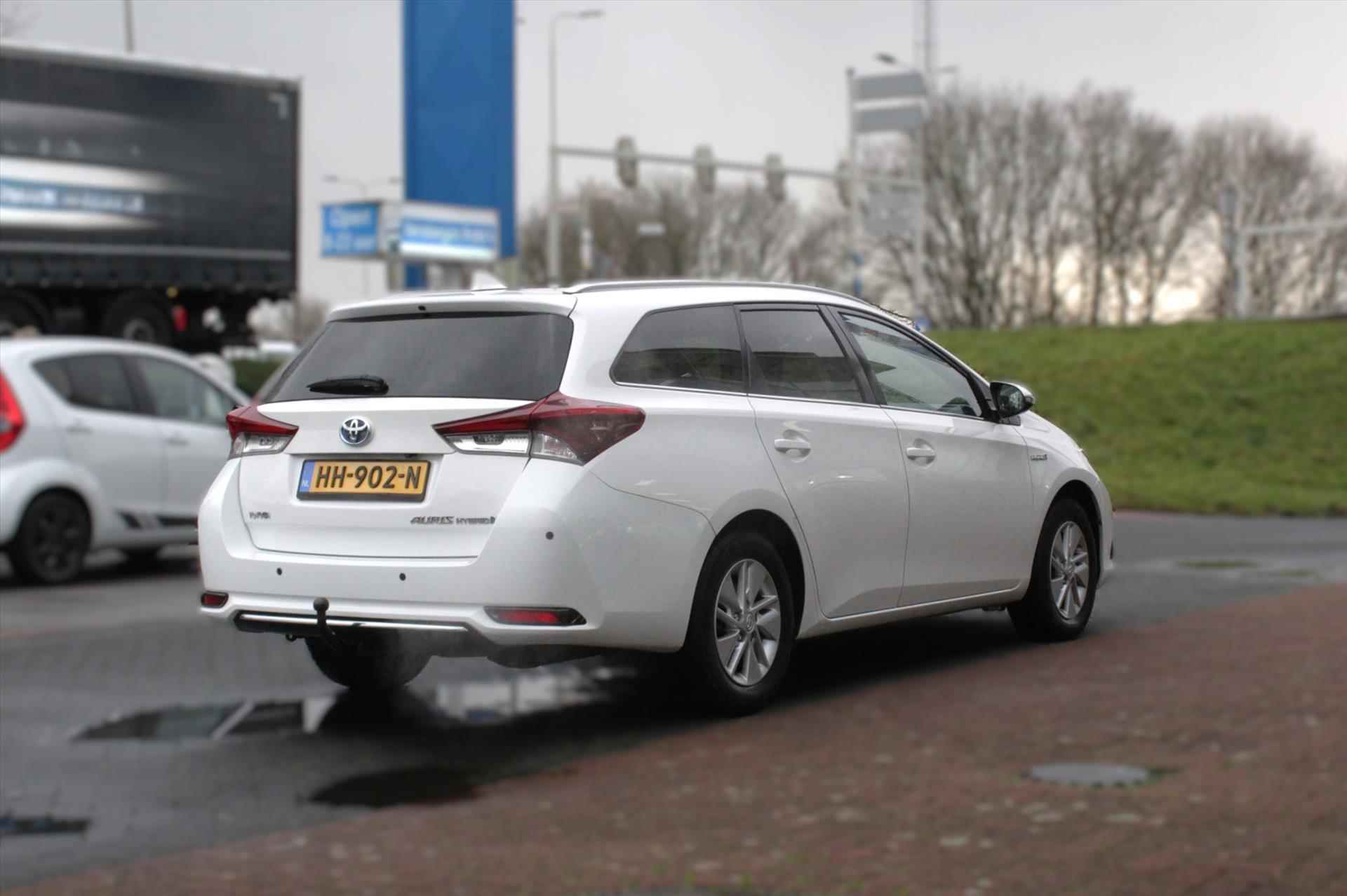 TOYOTA Auris 1.8 Hybrid 136pk Automaat Aspiration - 8/35