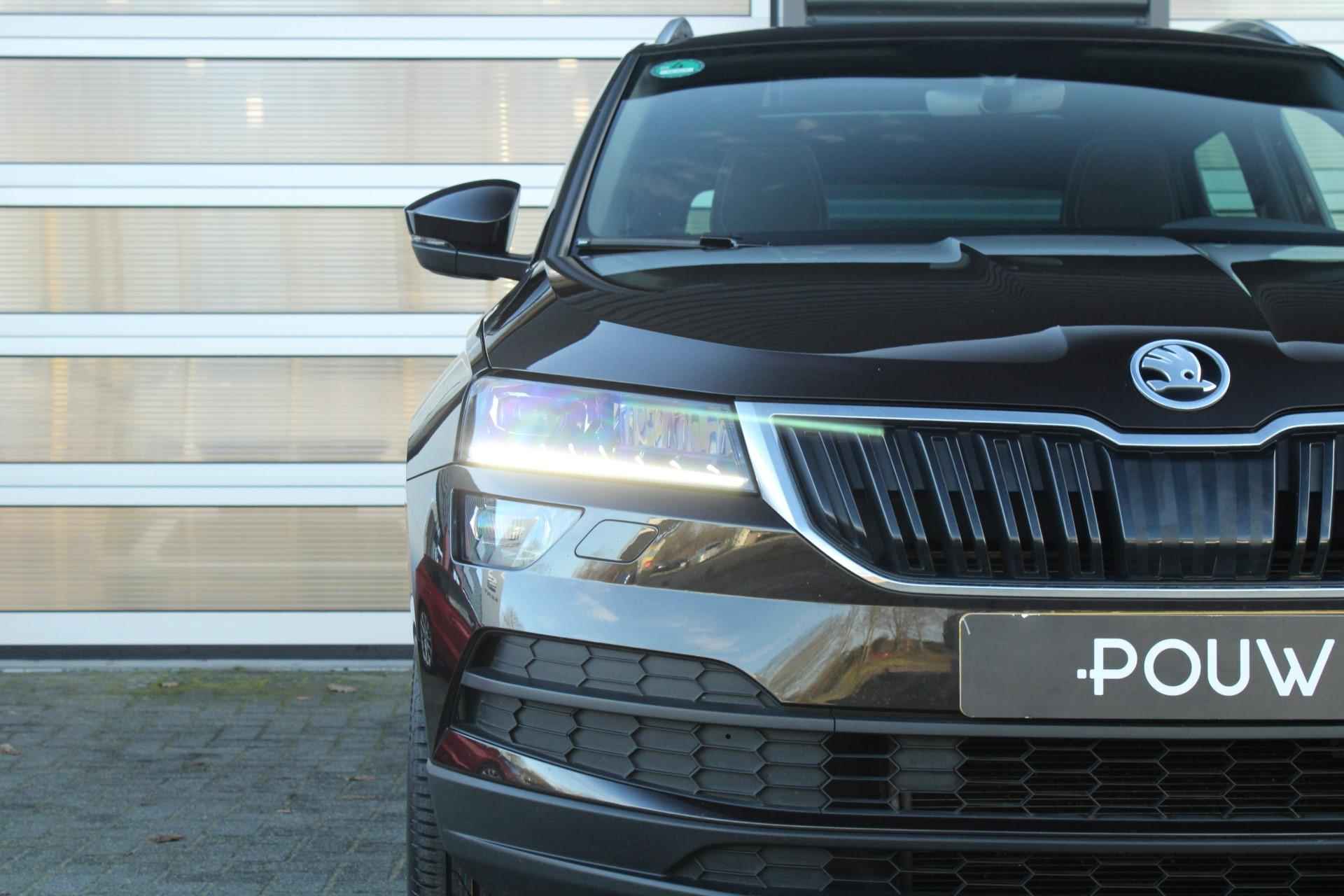 Skoda Karoq 1.5 TSI 150pk DSG ACT Style | Panoramdak | Trekhaak Wegklapbaar | Stoelverwarming - 9/52