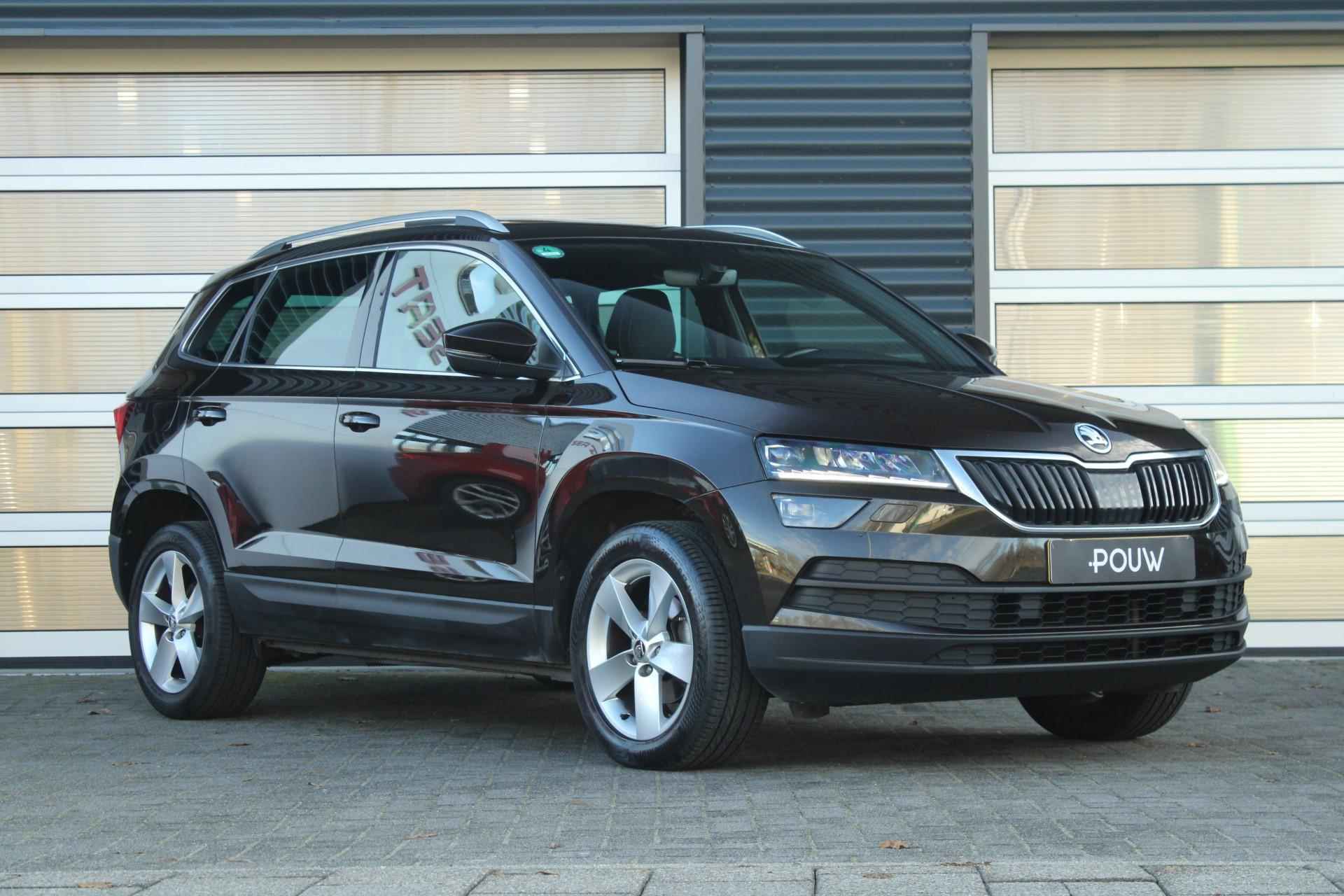 Skoda Karoq 1.5 TSI 150pk DSG ACT Style | Panoramdak | Trekhaak Wegklapbaar | Stoelverwarming - 10/52