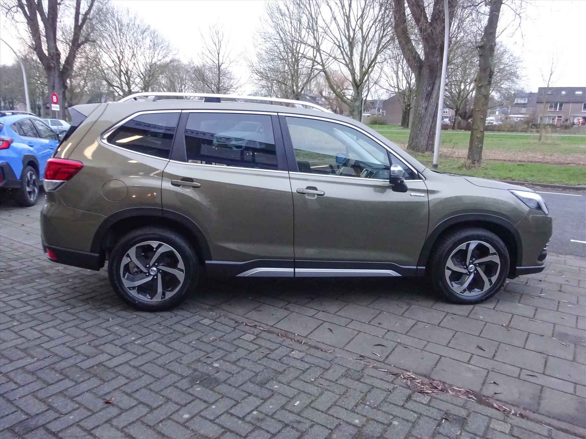 Subaru Forester 2.0i e-BOXER 150pk CVT Premium | ZWART LEDER | PANO | NAVI | SRS | 5 JAAR FABRIEKS GARANTIE. - 48/52