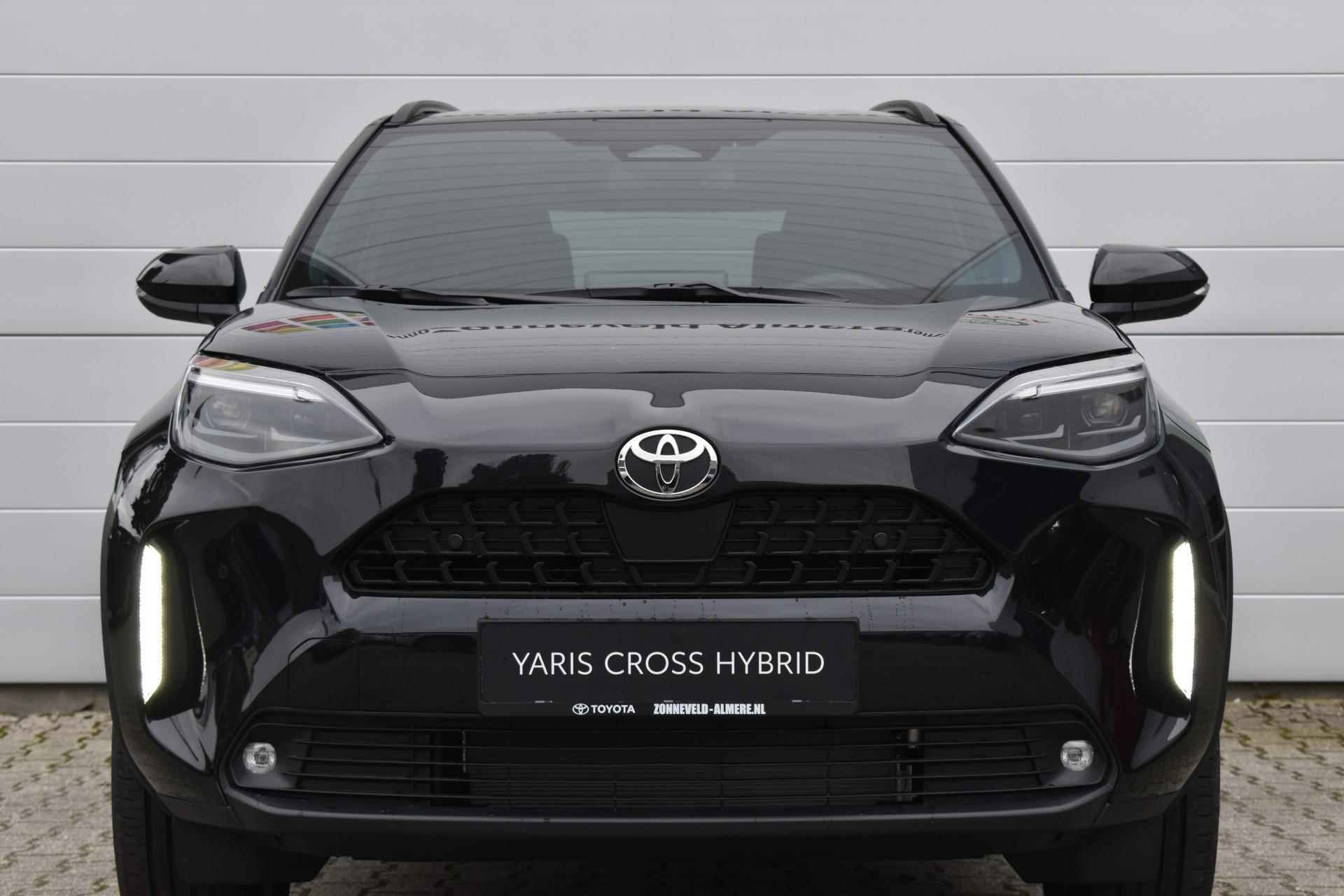 Toyota Yaris Cross Toyota Yaris Cross 1.5 Hybrid 130 Dynamic Special Leverbaar Januari 2025! - 7/35