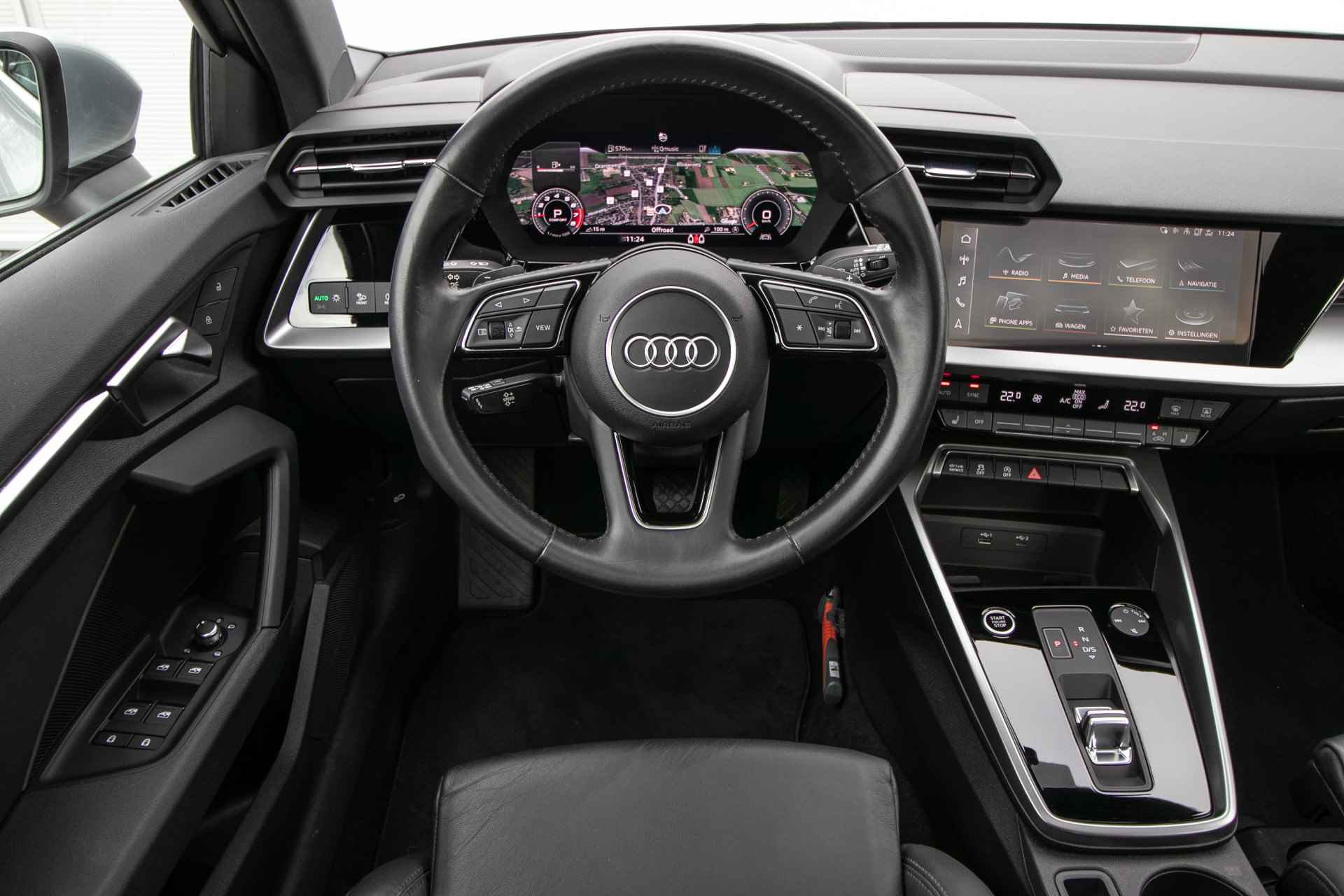 Audi A3 Sportback 35 TFSI Business edition Automaat All-in rijklaarprijs | Schuif-/kanteldak | Leer | 3D Nav | Afn. Trekhaak | Stoelverw. - 11/45