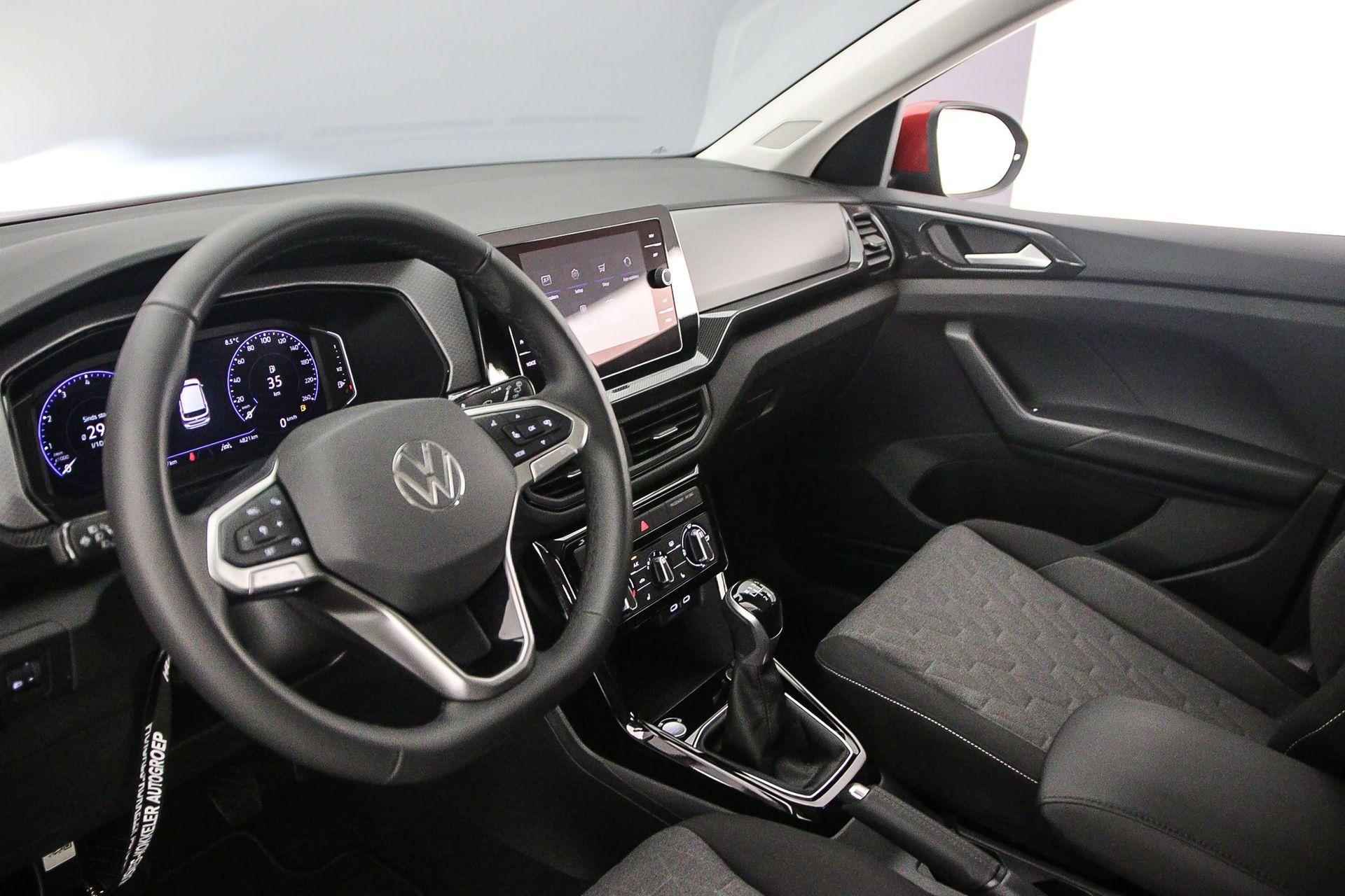 Volkswagen T-Cross Life Edition 1.0 TSI 115pk Trekhaak, Achteruitrijcamera, Stoelverwarming, Adaptive cruise control, Airco, App connect, DAB, Radio, Parkeersensoren, LED koplampen - 5/41