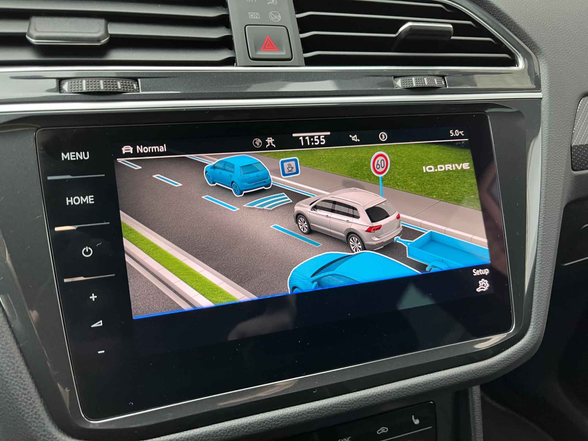 Volkswagen Tiguan 1.4 TSI eHybrid 2x R-Line / AUTOMAAT/ PANO/ TREKHAAK/ 360 CAMERA/ PARK. SENSOREN/ DCC/DODE HOEK/ LEDEREN MEMORY SEATS/ STOEL VERWARM. V EN A/ KEYLESS/ HEAD UP DISPLAY/ STUUR VERWARM./ ADAPT. CRUISE/ APP CONNECT/ - 25/57