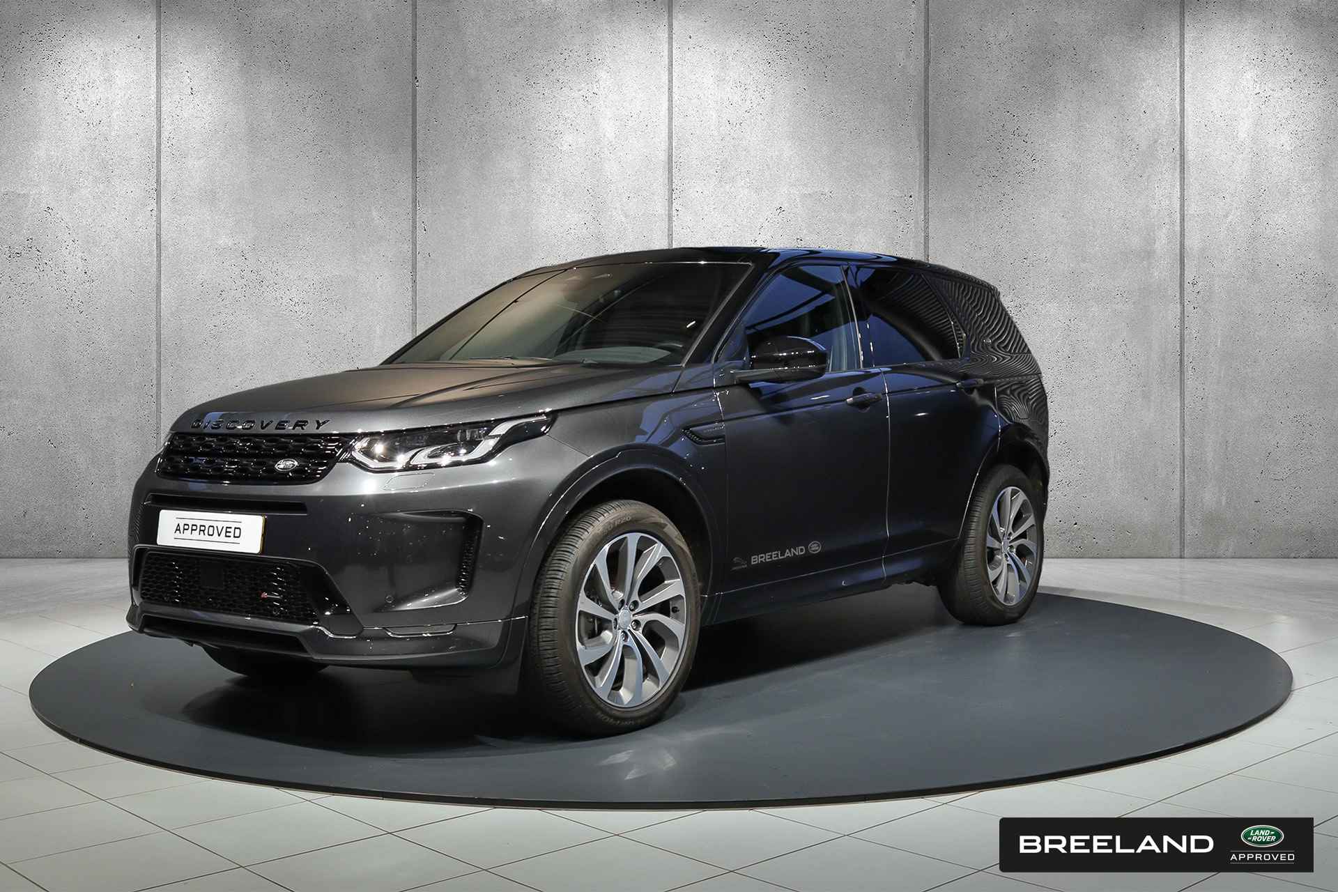 Land Rover Discovery Sport P300e R-Dynamic SE | Panoramadak | Cold Climate Pack - 1/35