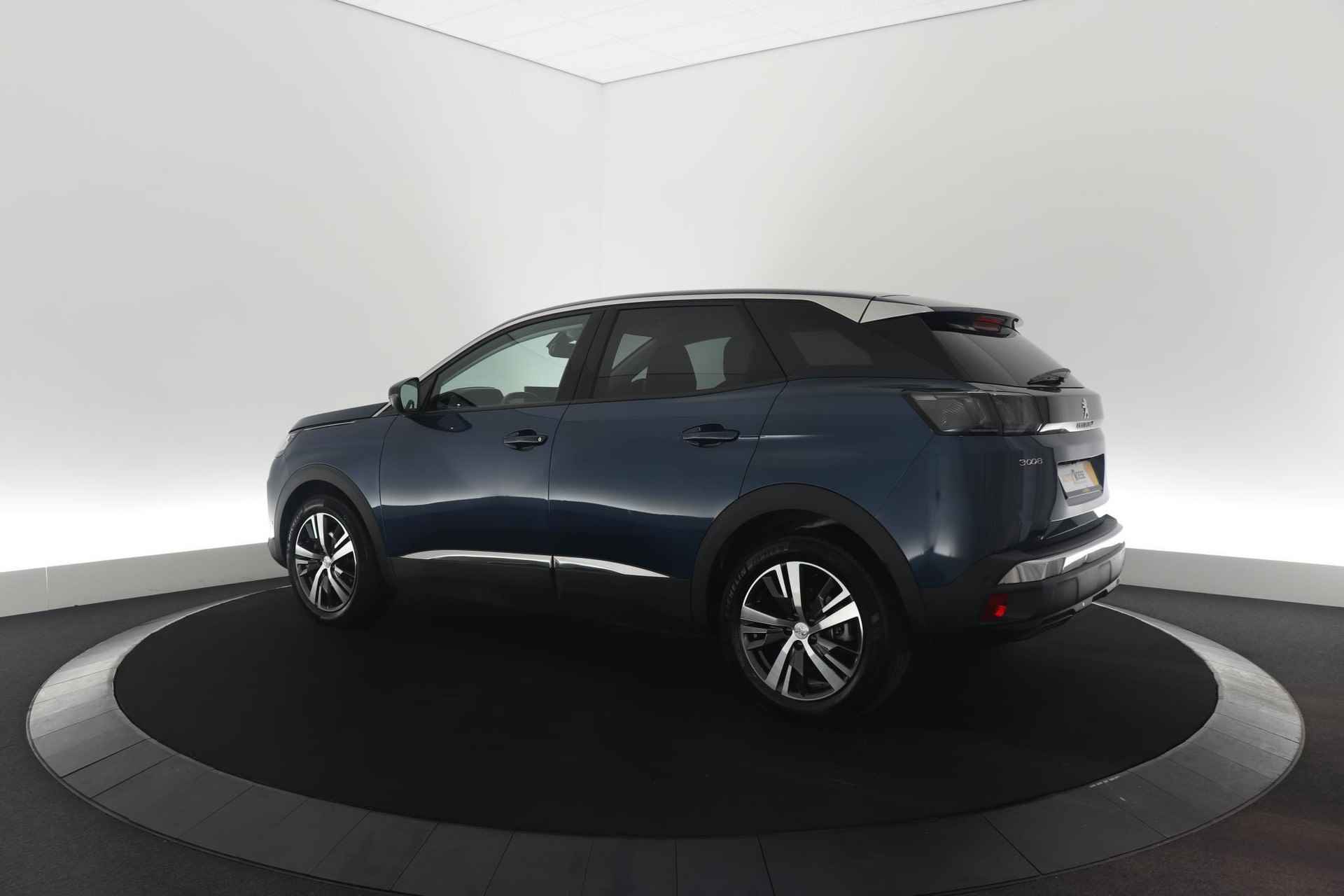 Peugeot 3008 PureTech 130 EAT8 Allure | Camera | Dodehoekdetectie | Apple Carplay | Navigatie | Parkeersensoren - 13/71