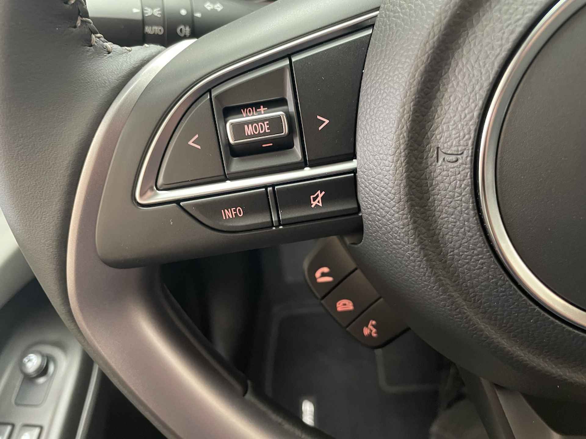 Suzuki Swift 1.2 Select Smart Hybride [Navigatie | Apple Carplay/Android Auto - 24/35