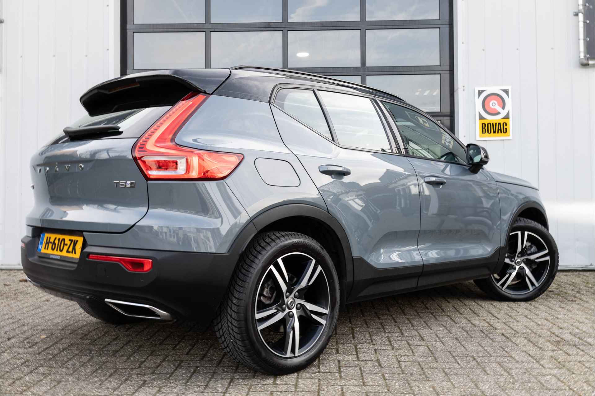 Volvo XC40 1.5 T5 Twin Engine R-Design 262PK ✅Adapt cr contr✅Pilot assist✅Camera - 3/29