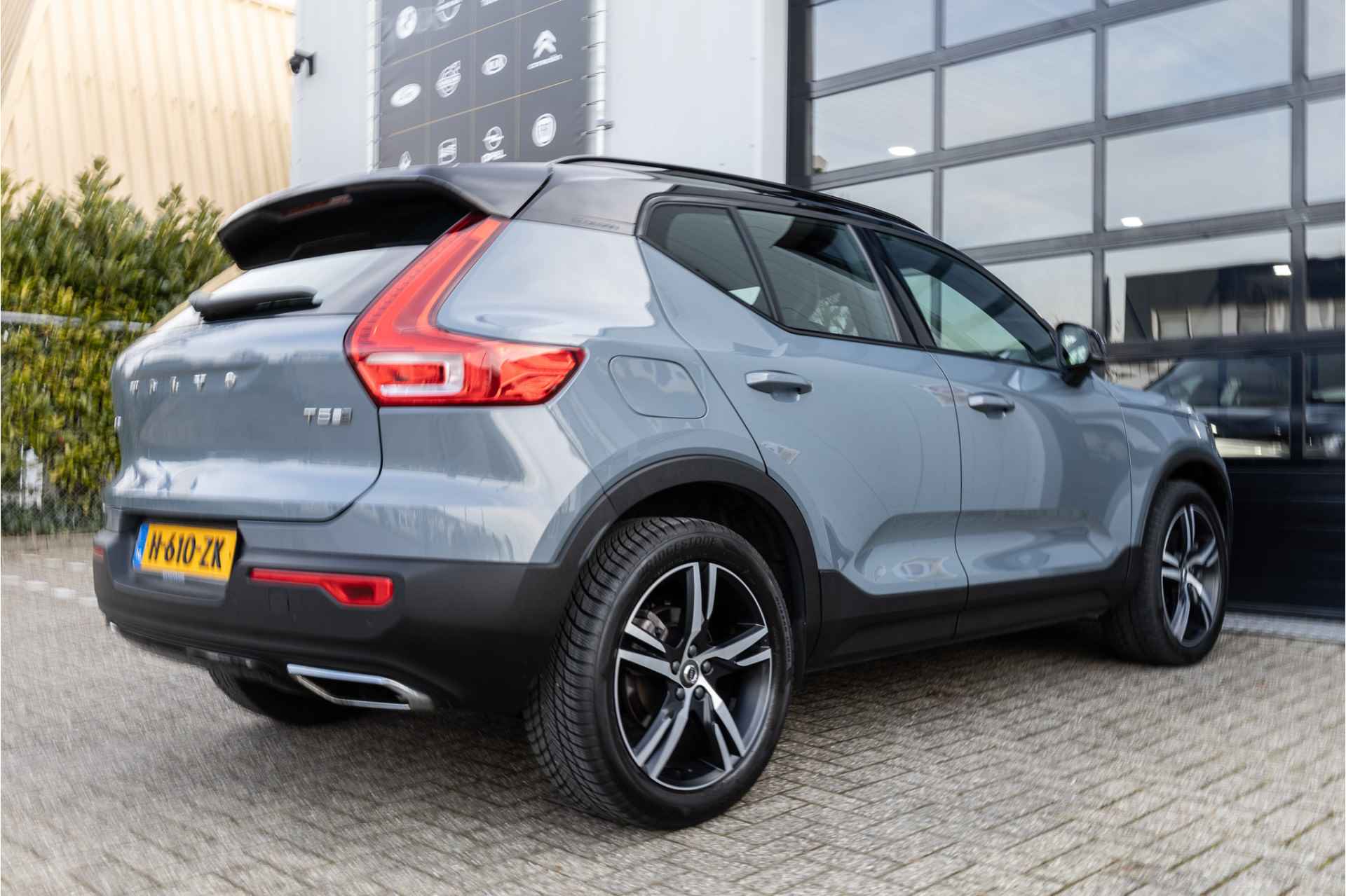 Volvo XC40 1.5 T5 Twin Engine R-Design 262PK ✅Adapt cr contr✅Pilot assist✅Camera - 10/29