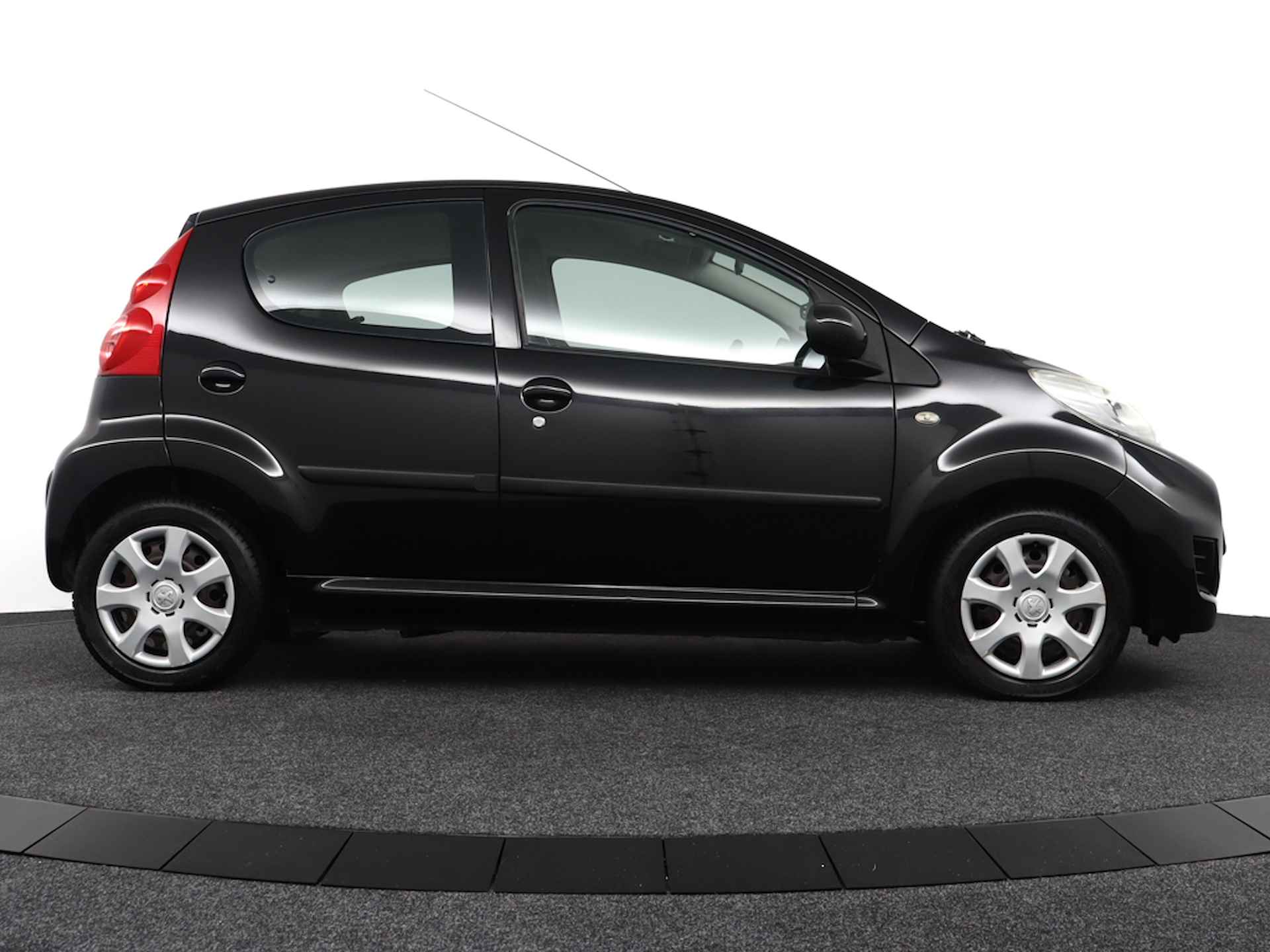 PEUGEOT 107 1.0 12V SUBLIME 5DRS AC/CV+AB/ELEK.RAMEN/TOERENTELLER/87.000KM - 8/39