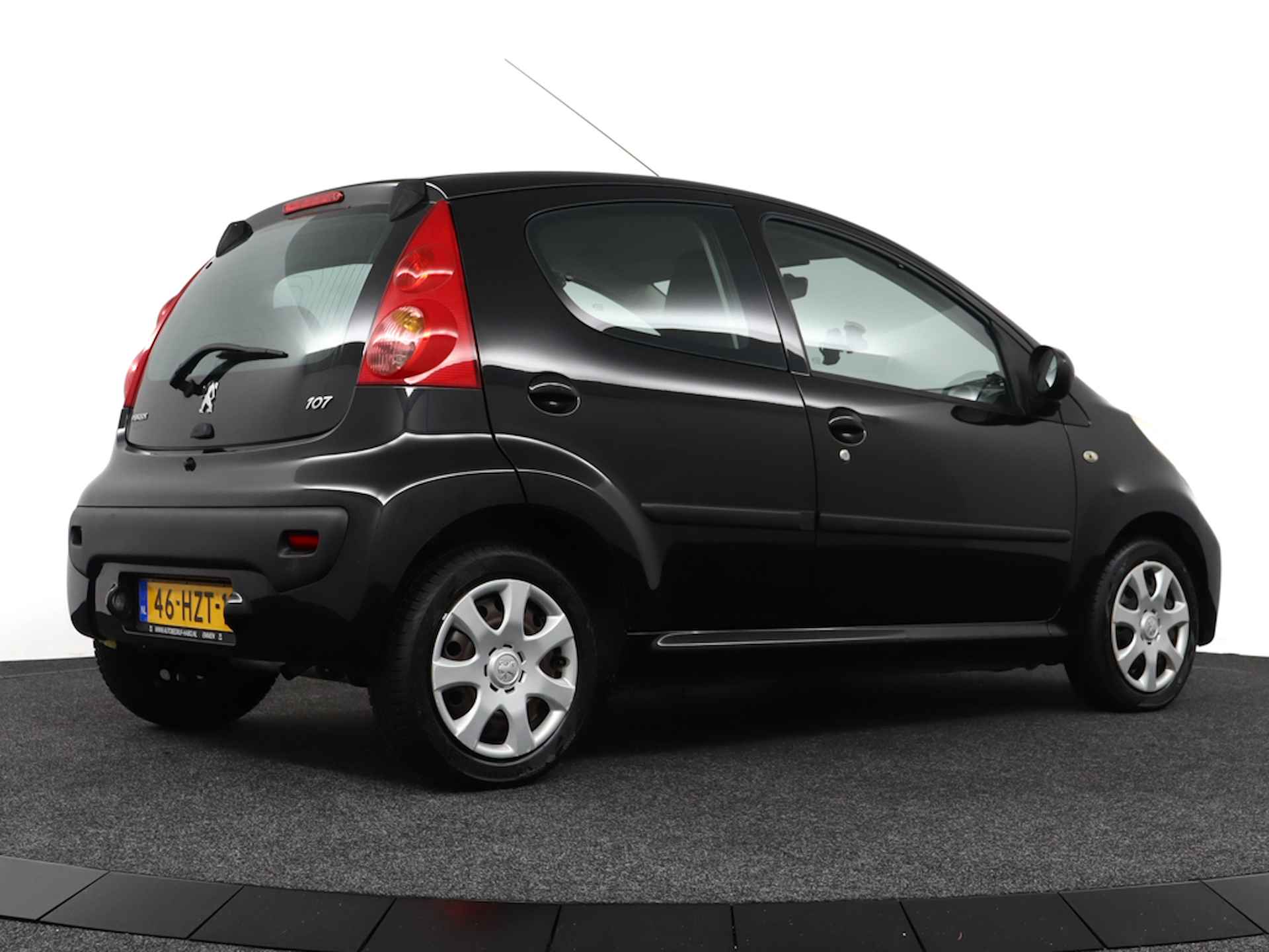 PEUGEOT 107 1.0 12V SUBLIME 5DRS AC/CV+AB/ELEK.RAMEN/TOERENTELLER/87.000KM - 10/39