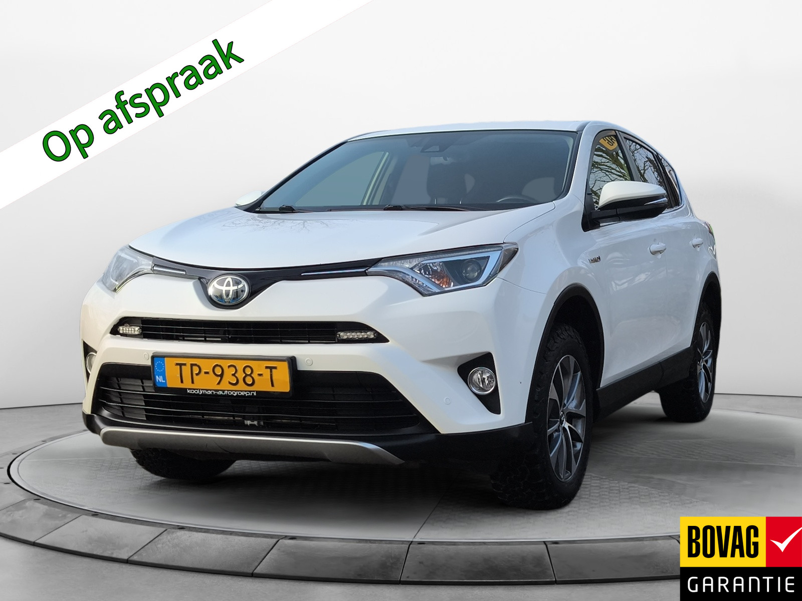 Toyota RAV4 2.5 Hybrid AWD Energy (155 PK) 1e-EIg. Keurig-Onderh. BOVAG-Garantie. NL-Auto. Trekhaak, Navigatie, Bluetooth, Adaptive-Cruisecontrol, Keyless-Entry/Start, Achteruitrijcamera, Elek.-Achterklep, Parkeersensoren- V+A, DAB, Licht-Zicht-Pakket, Lm-Velgen-17Inch, Privacy-Glas