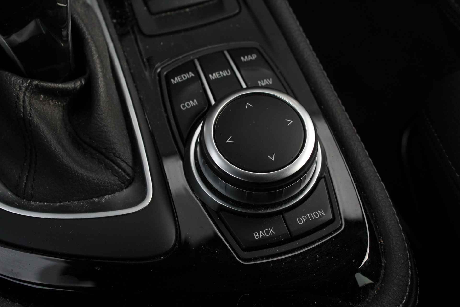 BMW 2 Serie Gran Tourer 220i 7p. Executive Sport Line Automaat / Achteruitrijcamera / Sportstoelen / Adaptieve LED / Park Assistant / Head-Up / Navigatie Plus - 24/27