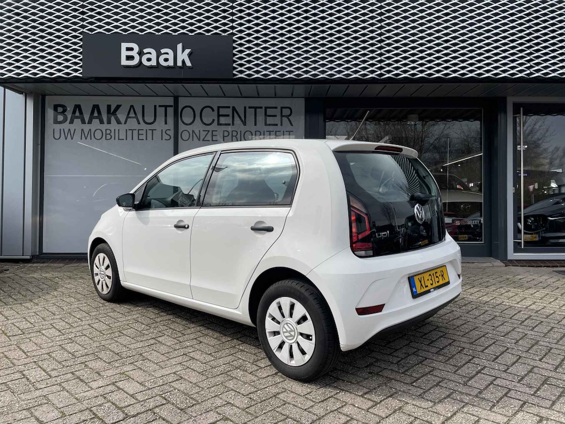 Volkswagen Up! 1.0 BMT take up! | Airco | Radio - 7/27