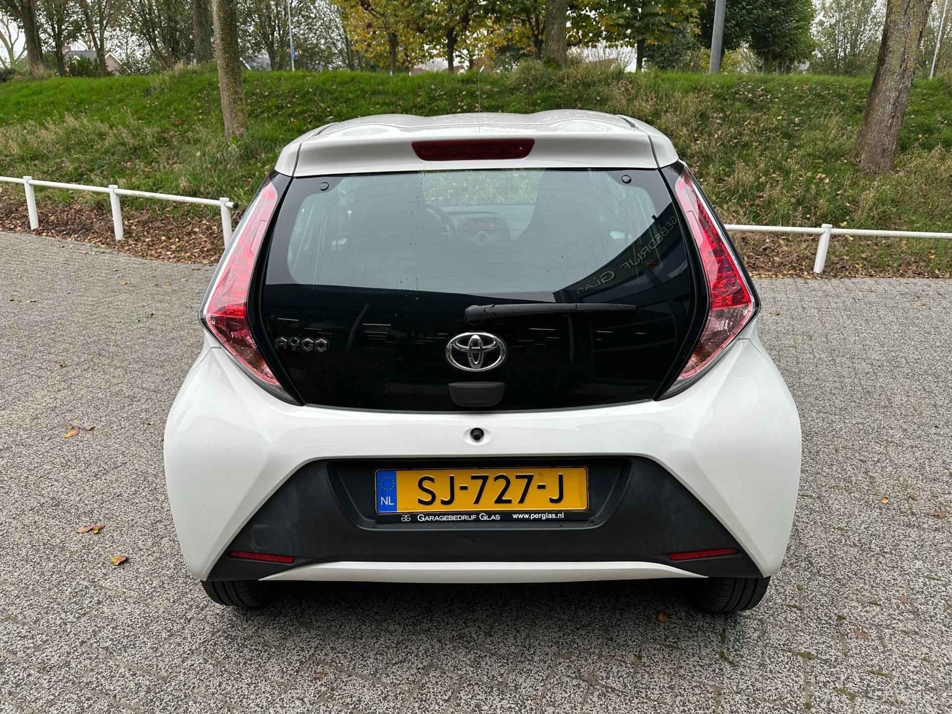 Toyota Aygo 1.0 VVT-i x-fun airco - 4/20