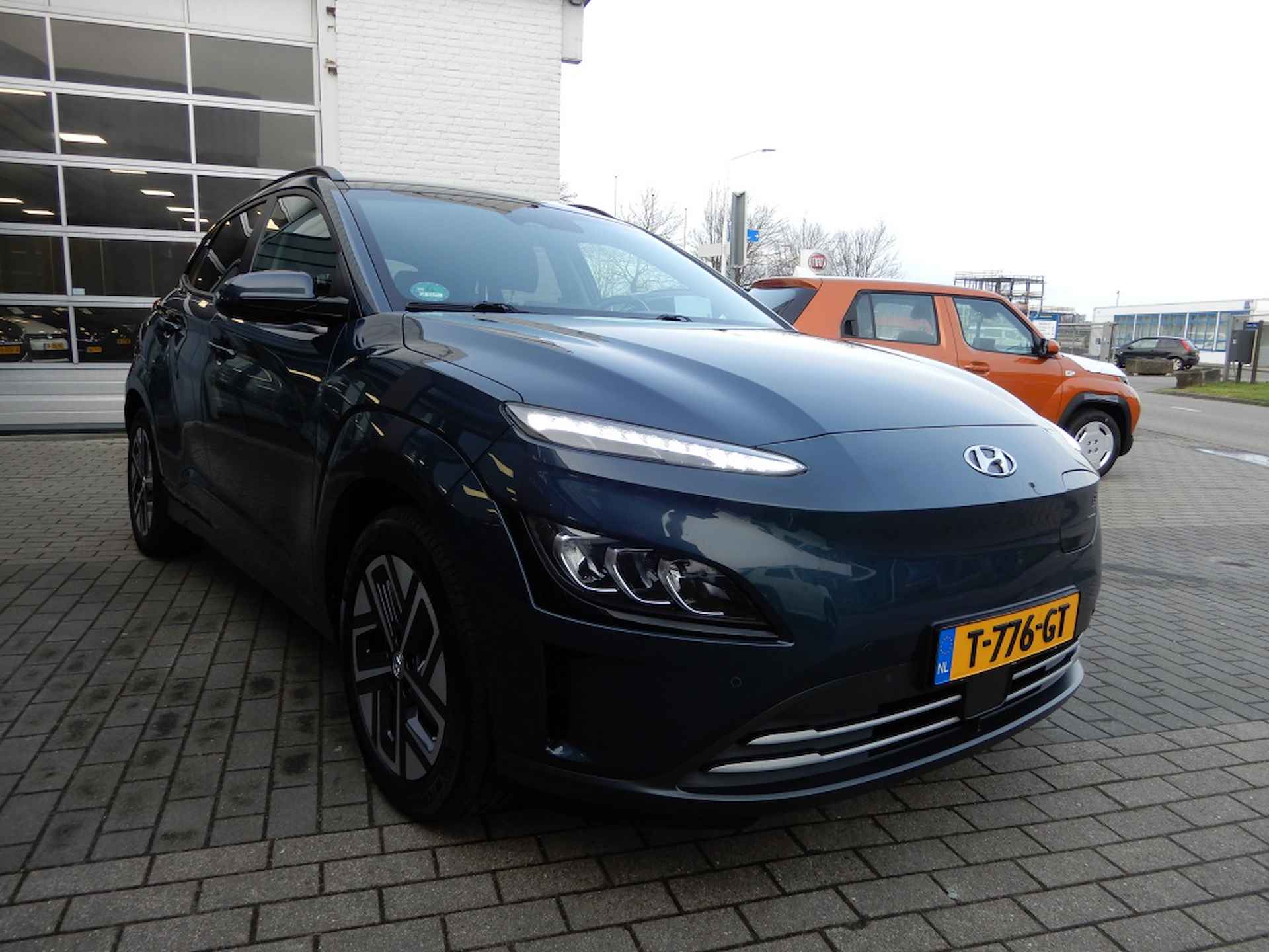 Hyundai Kona EV Premium 64 kWh | 3 fase | Navigatie | Adaptieve cruise contro - 6/31