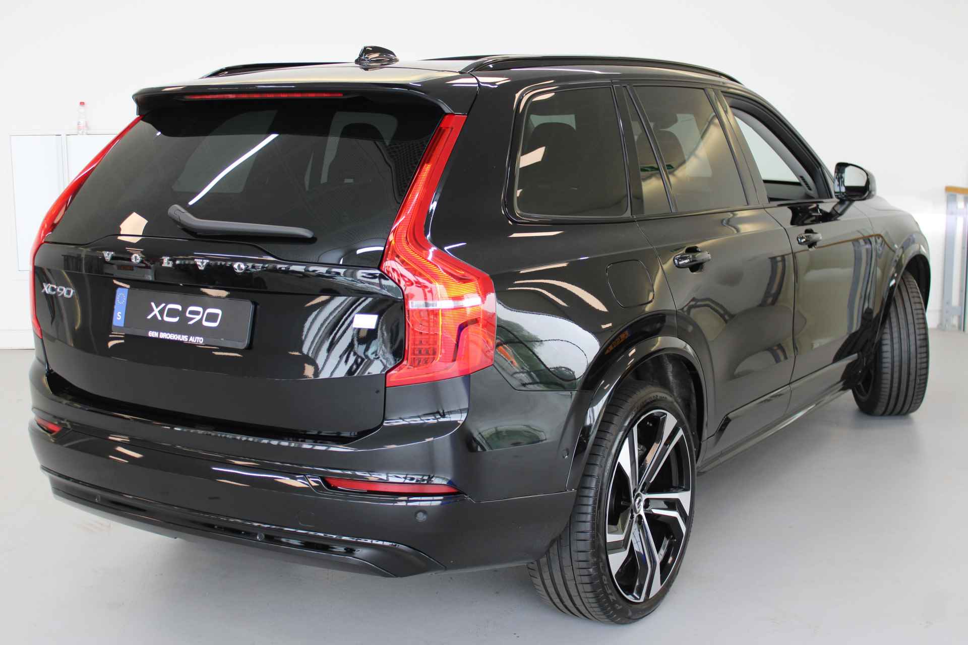 Volvo XC90 T8 455PK Ultra Dark | Full Options! | Massage | Luchtvering | B&W Audio | Trekhaak | Gelam Glas - 78/85