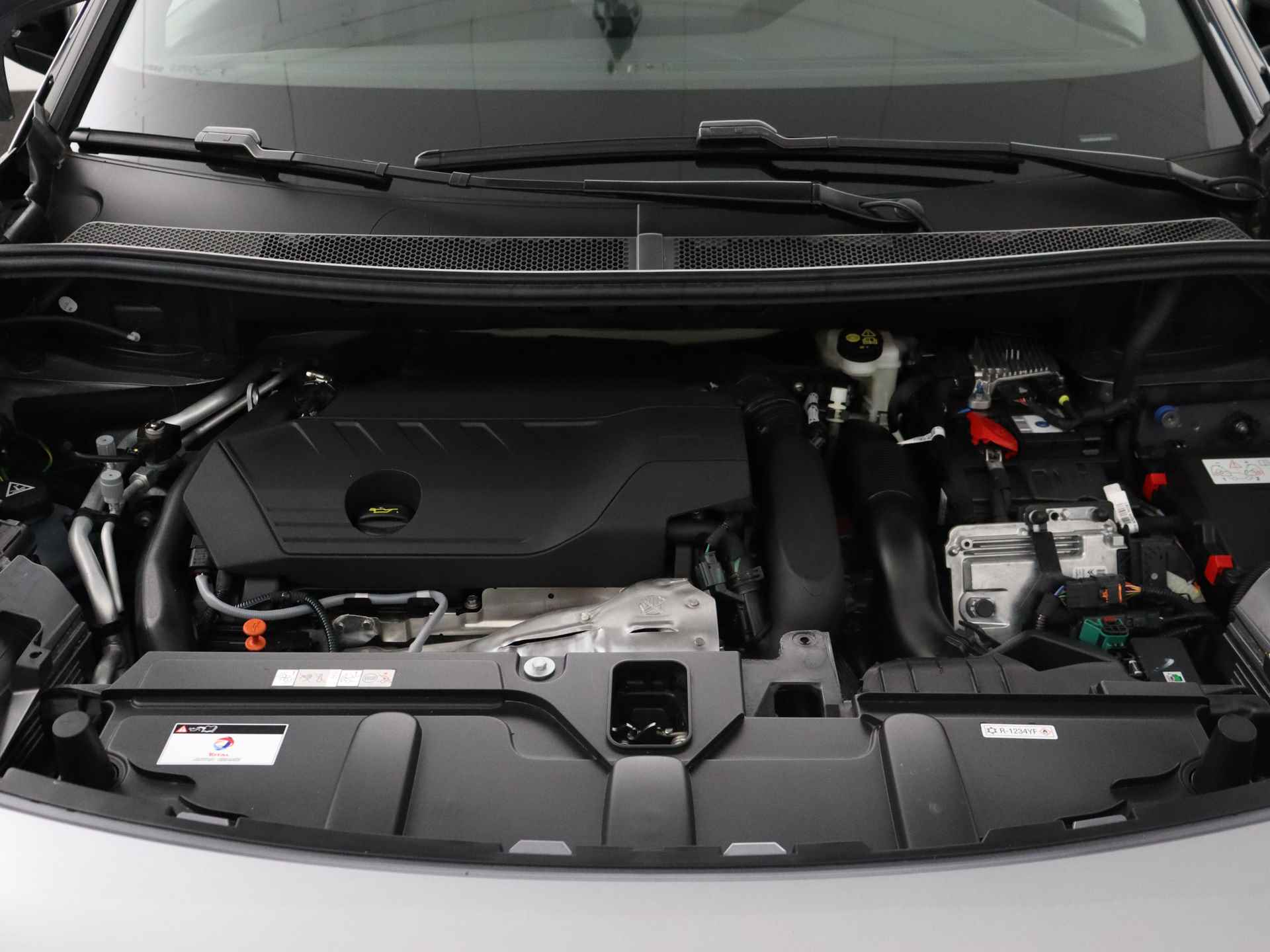 Peugeot 3008 1.6 Hybrid 225 GT | Adaptive Cruise Control | Navigatie | Camera | Climate Control | - 35/40