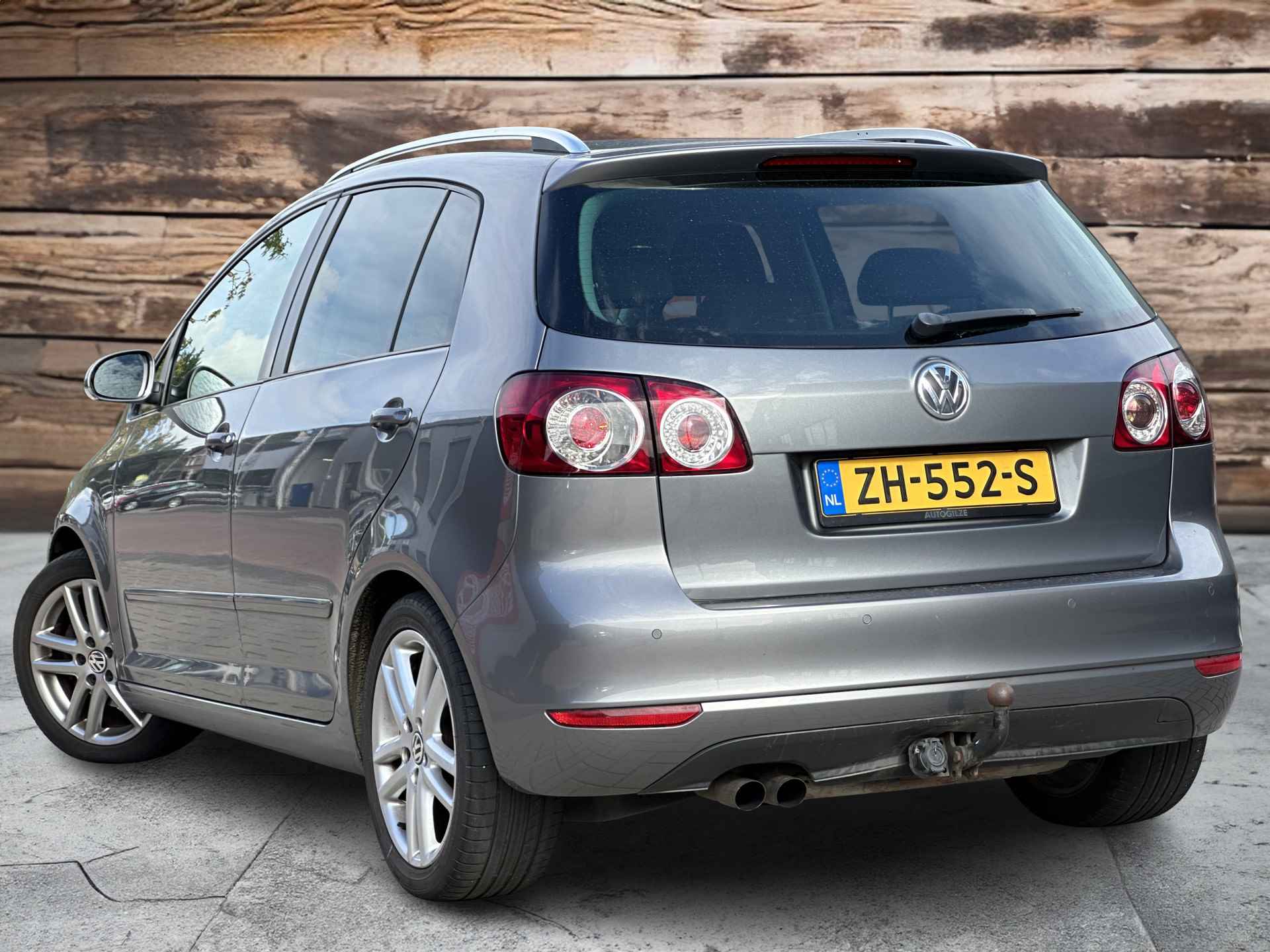 Volkswagen Golf Plus 1.4 TSI Highline | PDC voor en achter | LMV | Zeer nette auto! - 5/22