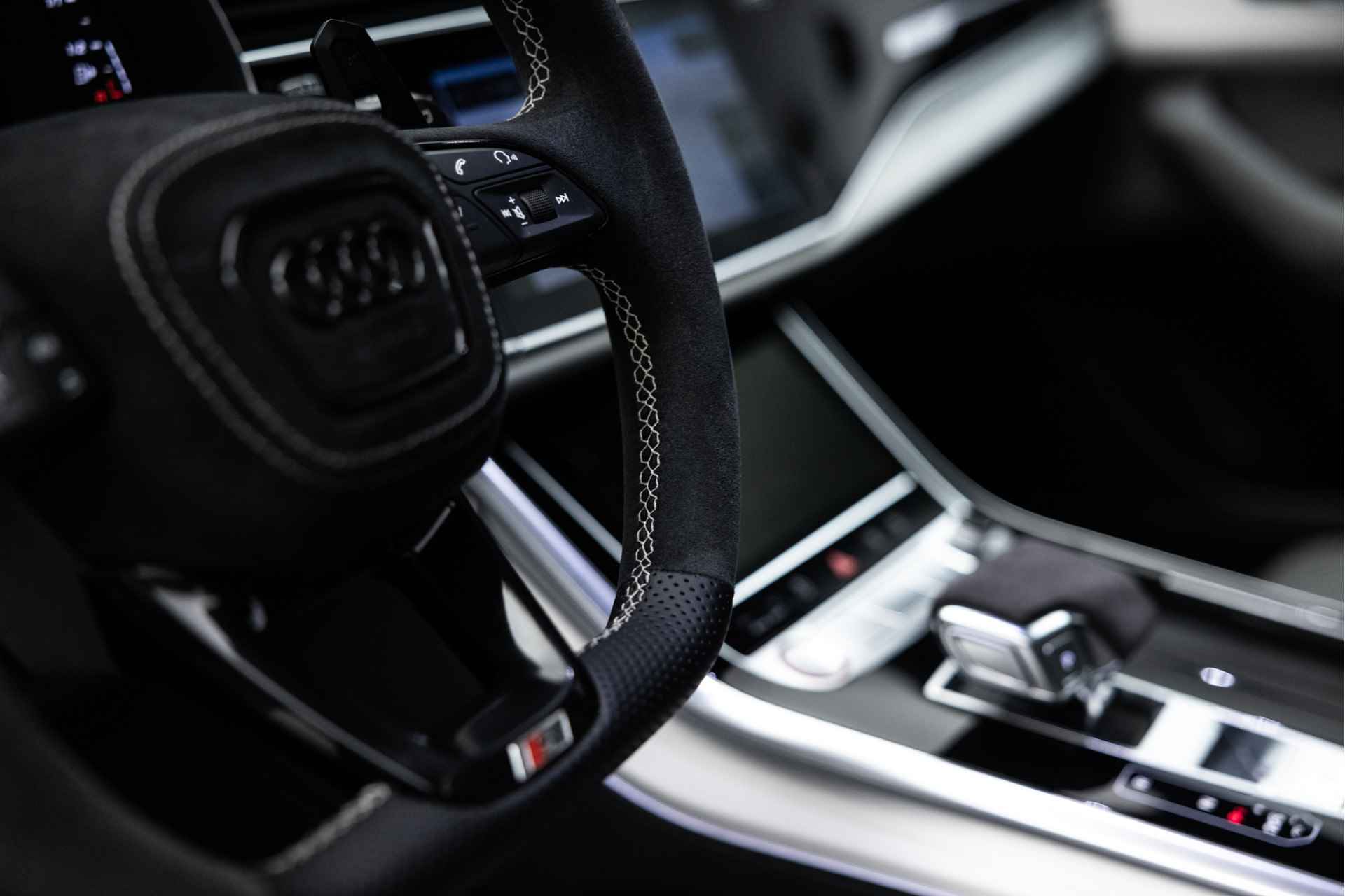 Audi SQ8 4.0 TDI quattro | Keramisch | Carbon | Pano | 4W Sturing | 23" | Stoelkoeling - 28/59