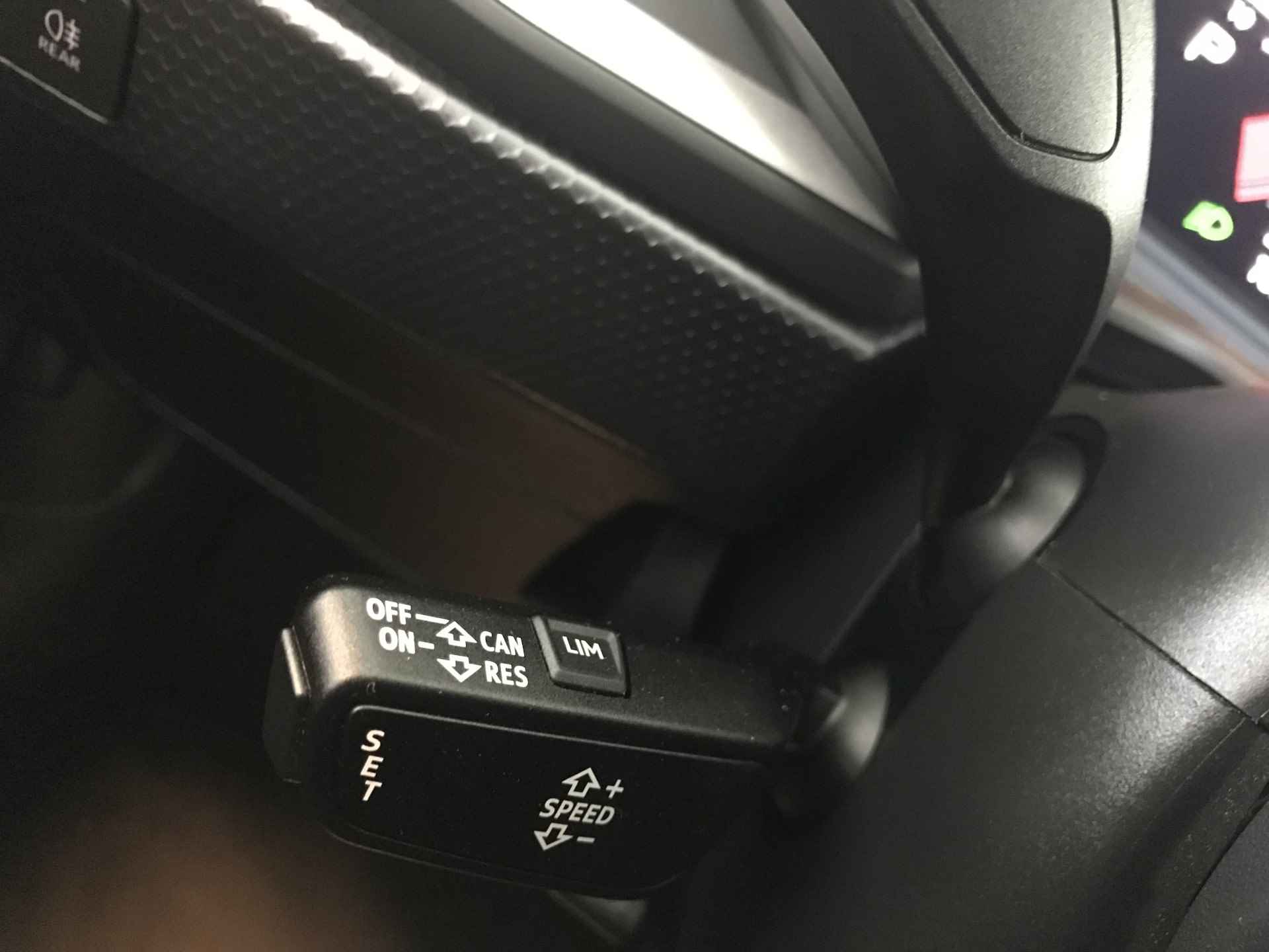 Audi A1 Citycarver 35 TFSI Epic | Automaat | Navigatie | Apple CarPlay | Cruise control | - 27/36