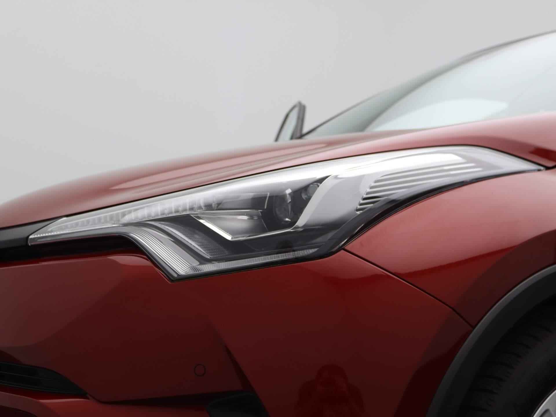 Toyota C-HR 1.8 Hybrid Style | Navi | camera | Premium audio | DAB | - 14/45