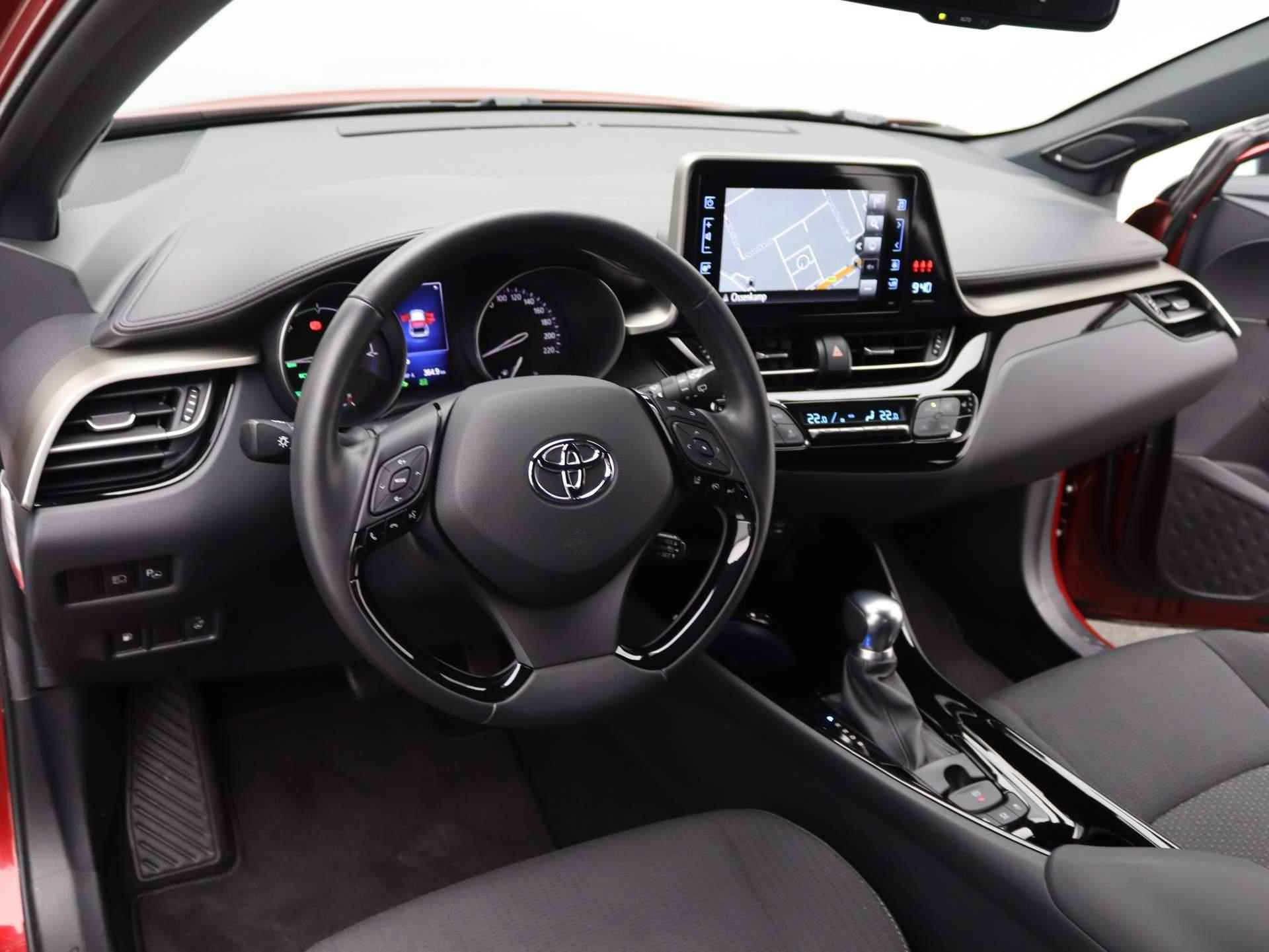 Toyota C-HR 1.8 Hybrid Style | Navi | camera | Premium audio | DAB | - 28/45