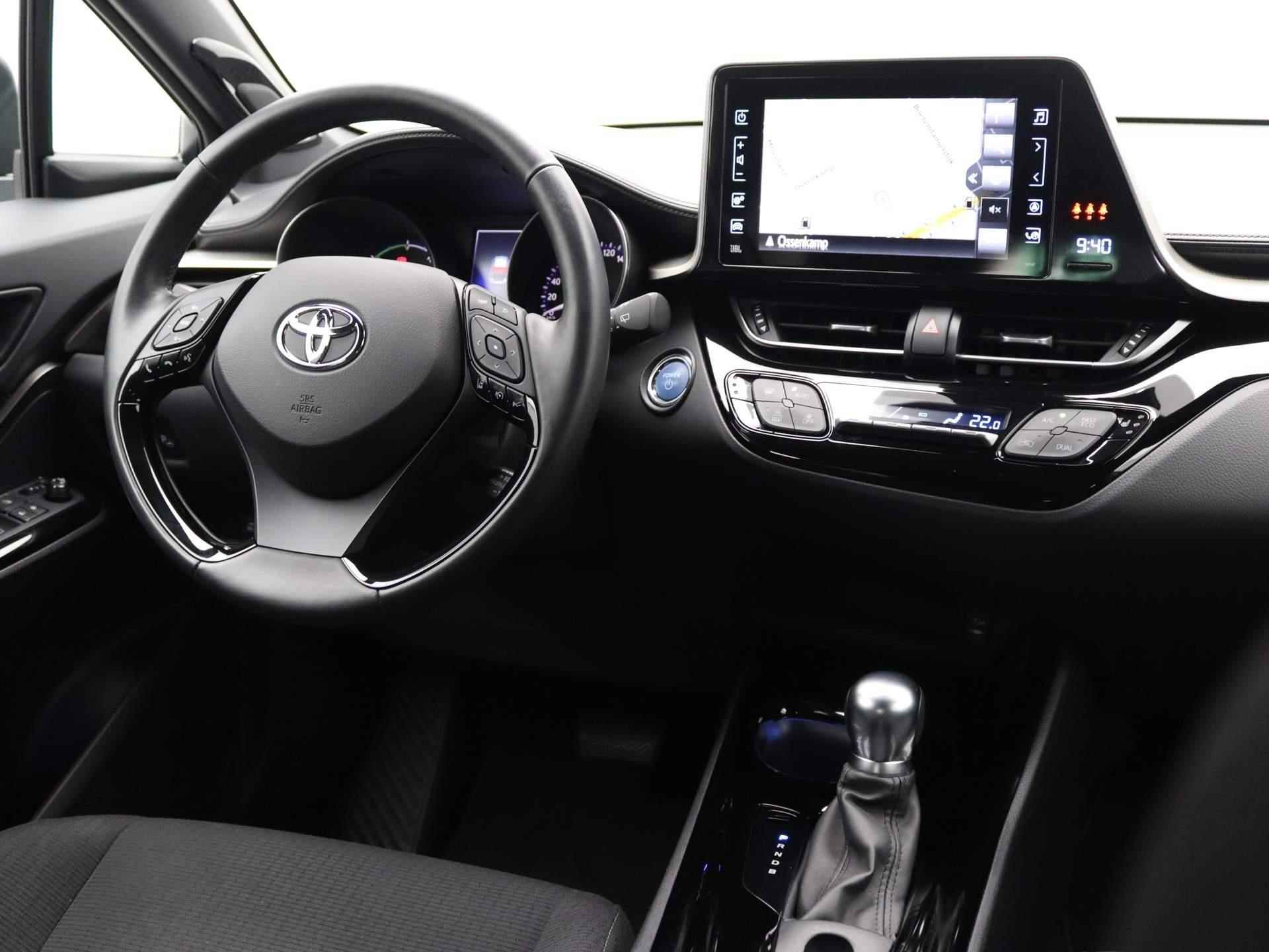 Toyota C-HR 1.8 Hybrid Style | Navi | camera | Premium audio | DAB | - 30/45