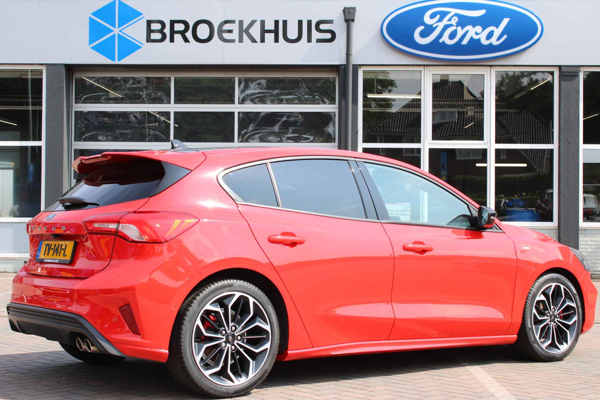 Ford Focus 1.0EB 125PK ST-LINE | WINTERPACK | FULL LED | 18'' LMV | HEAD UP | B&O AUDIO | ADAPTIVE CRUISE | CAMERA | ORIGINEEL NL! - 3/5