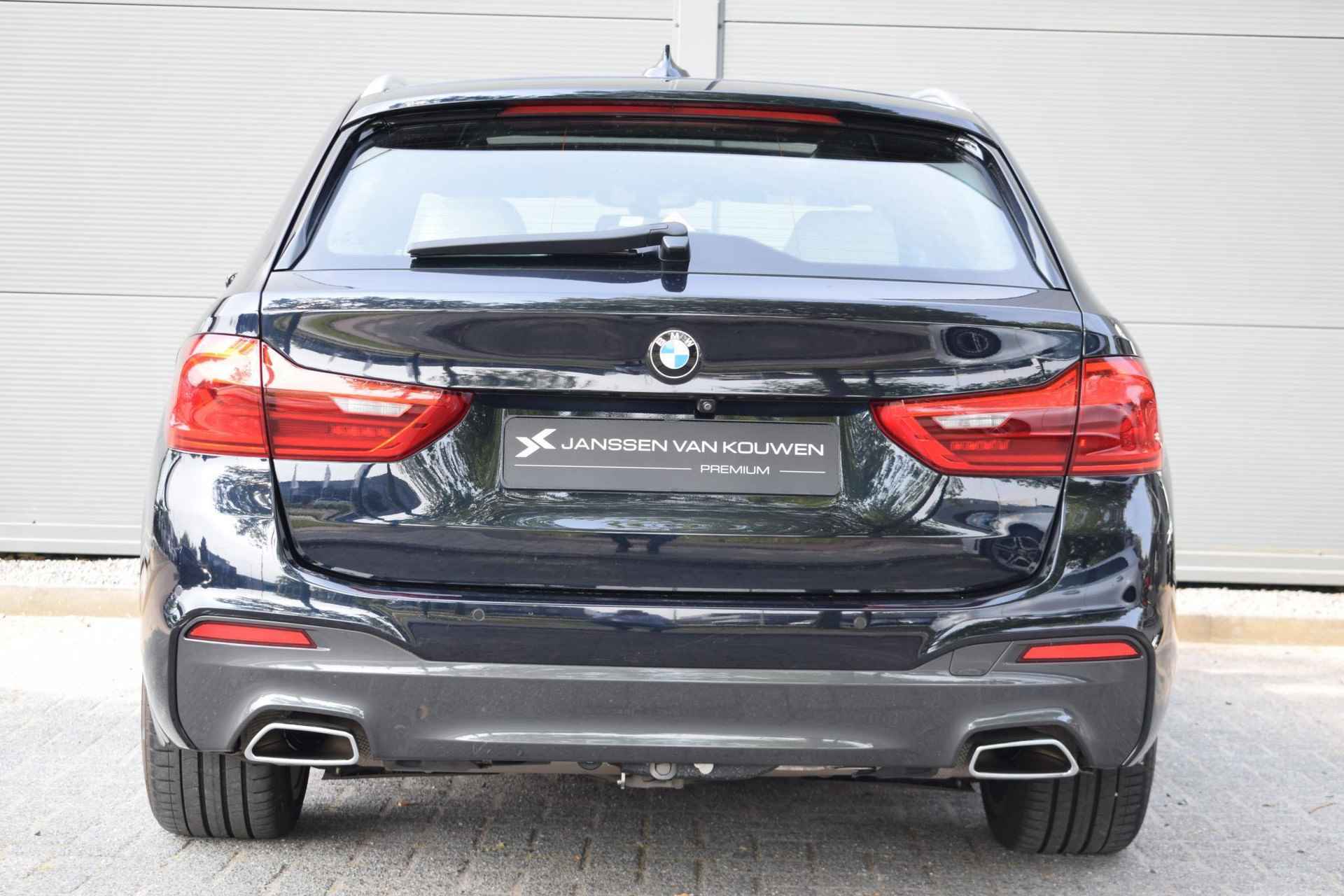 BMW 5-serie Touring 520i High Executive / Head-UP / M-sport / Panoramadak / Leder - 5/61