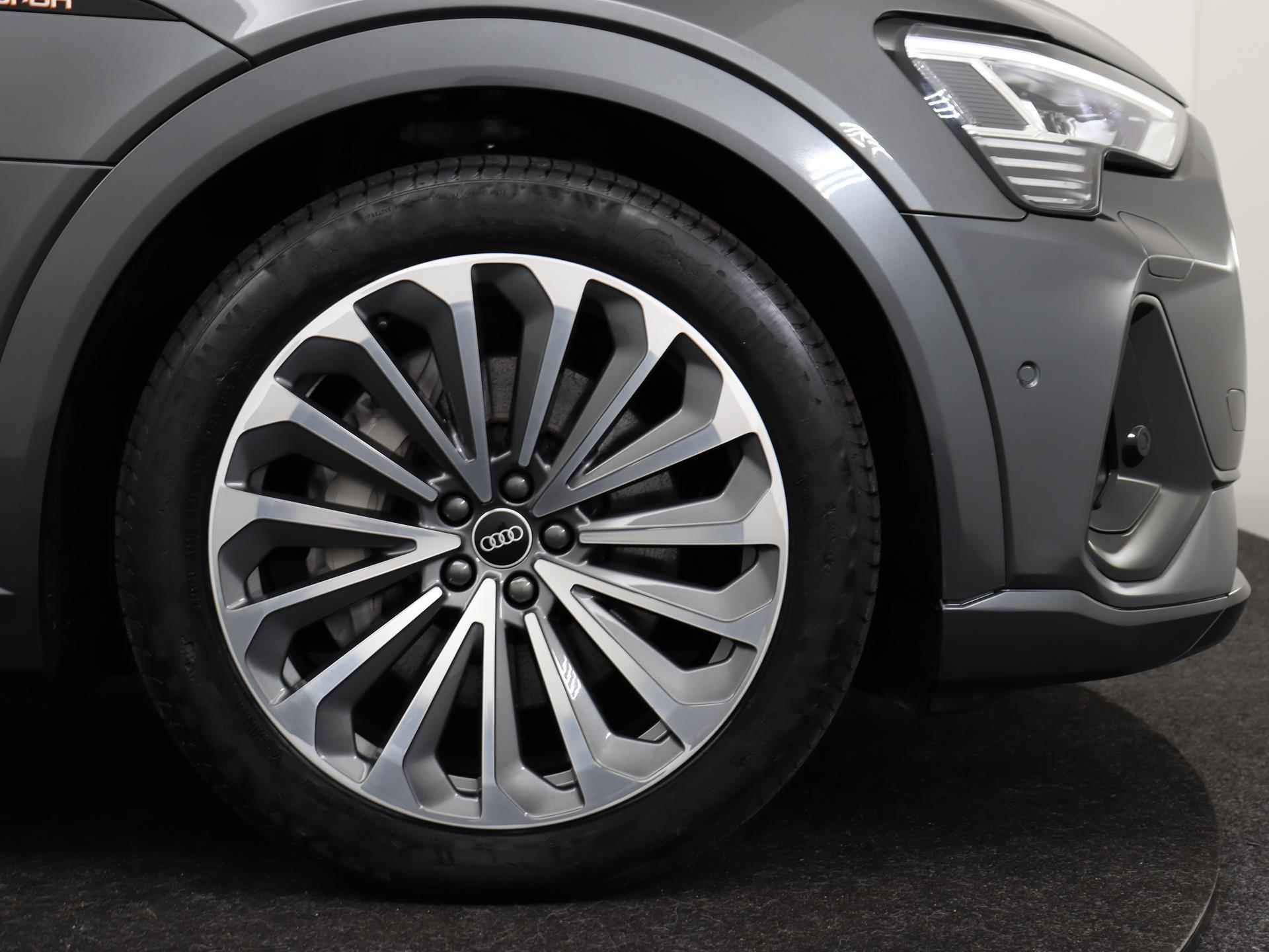 Audi e-tron 50 quattro S edition 71 kWh 313 PK | Adaptive Cruise | Panoramadak | Stoelverwarming | Getint Glas | LED | 21" | - 14/51