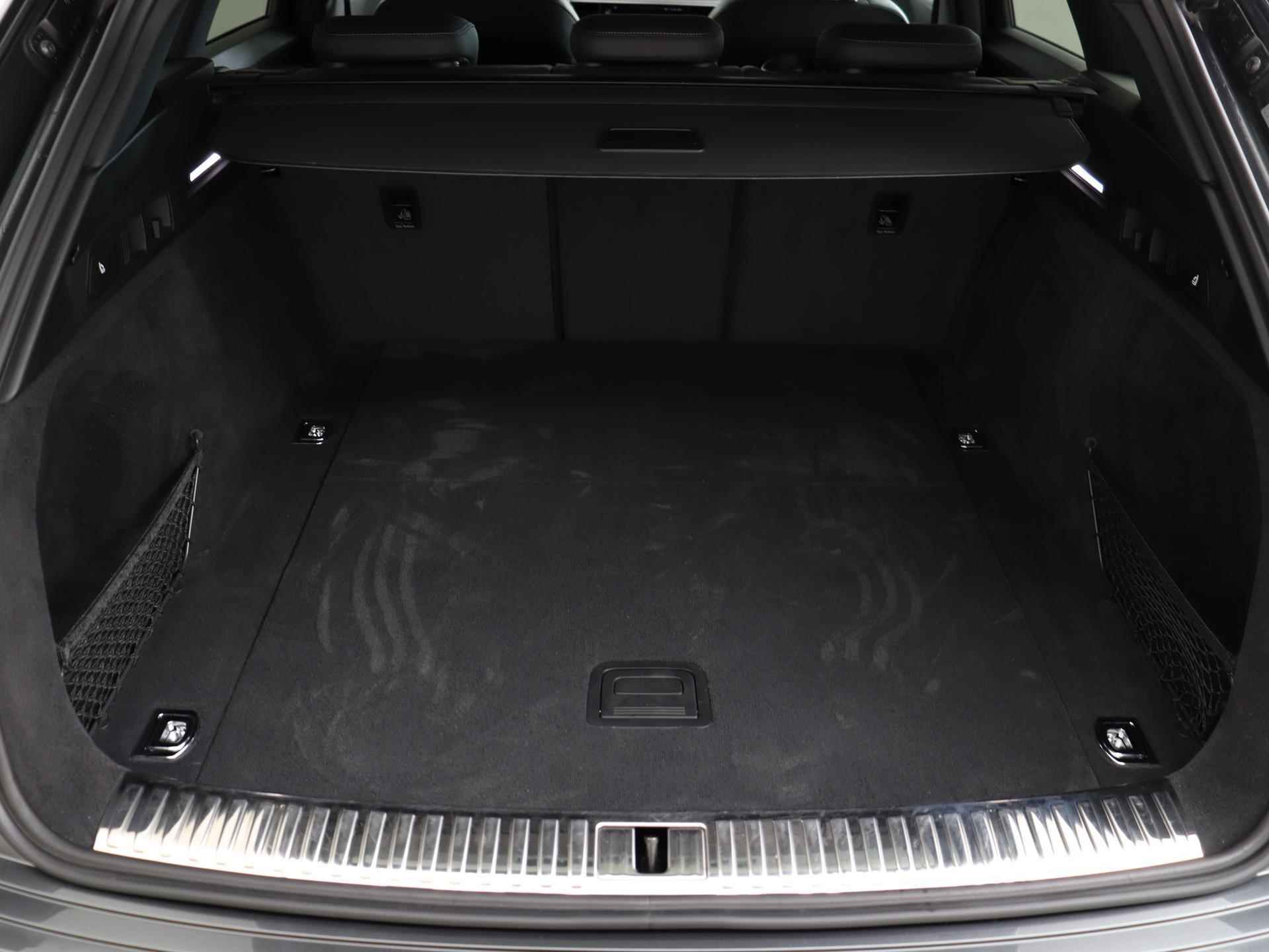 Audi e-tron 50 quattro S edition 71 kWh 313 PK | Adaptive Cruise | Panoramadak | Stoelverwarming | Getint Glas | LED | 21" | - 18/51
