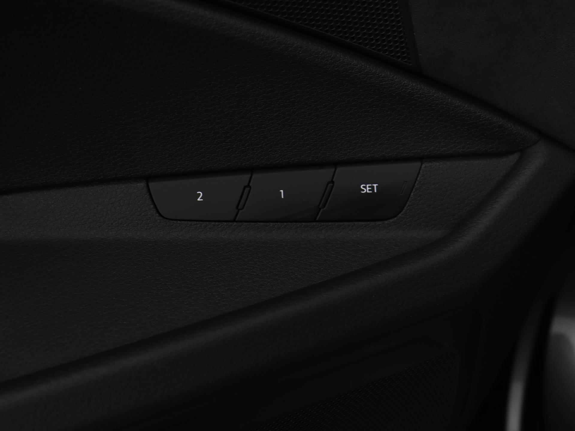 Audi e-tron 50 quattro S edition 71 kWh 313 PK | Adaptive Cruise | Panoramadak | Stoelverwarming | Getint Glas | LED | 21" | - 30/51