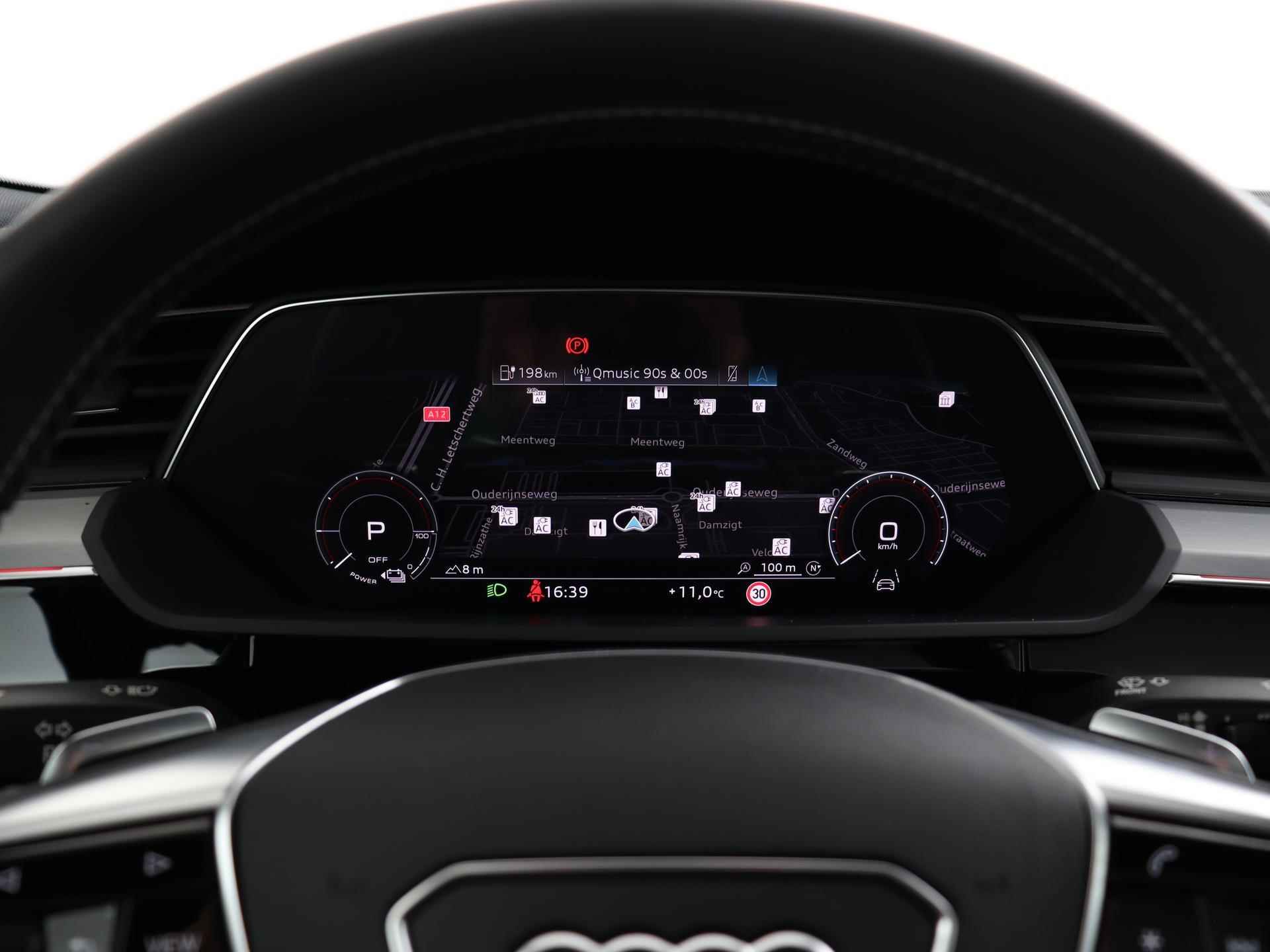 Audi e-tron 50 quattro S edition 71 kWh 313 PK | Adaptive Cruise | Panoramadak | Stoelverwarming | Getint Glas | LED | 21" | - 36/51
