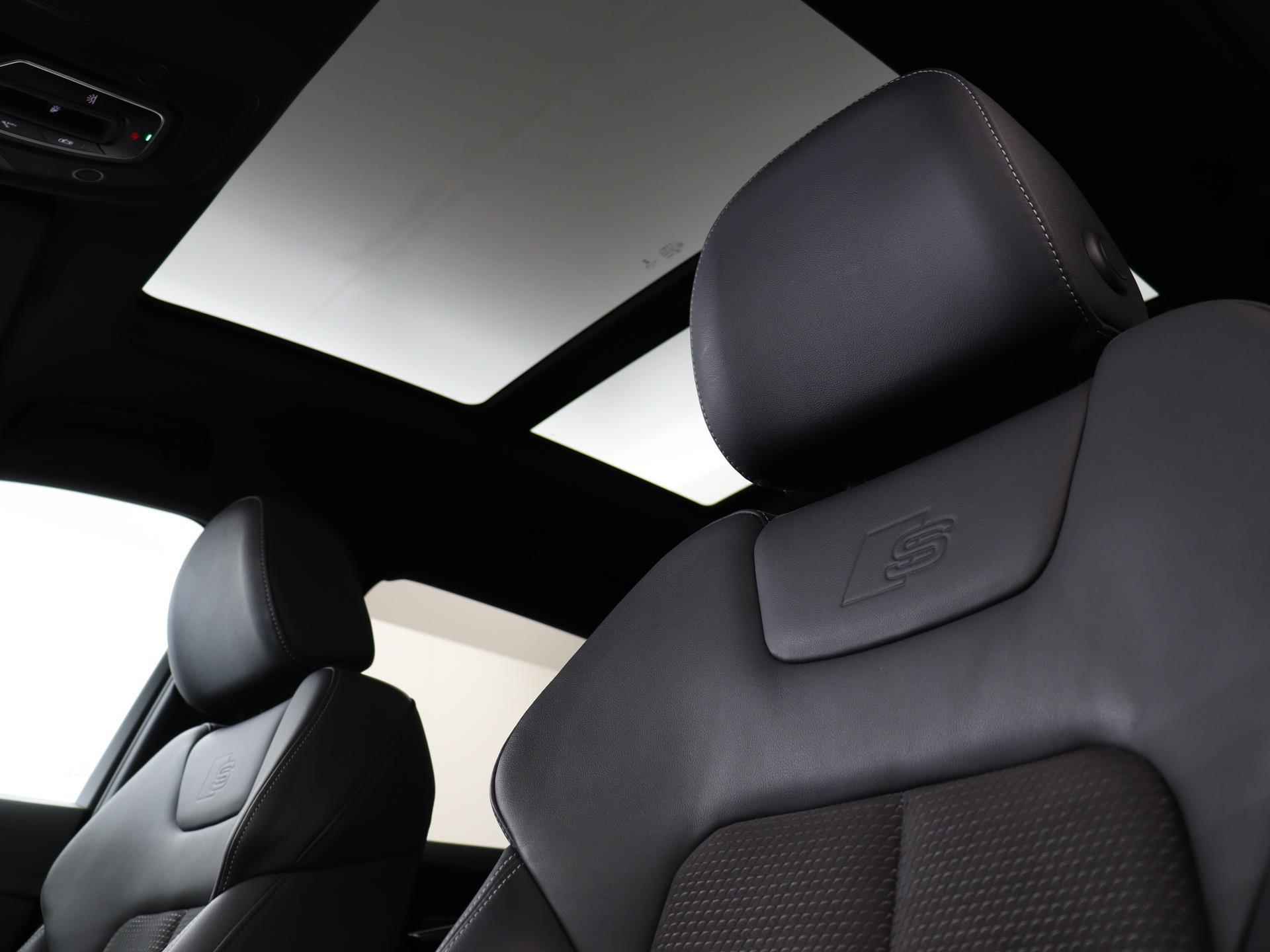 Audi e-tron 50 quattro S edition 71 kWh 313 PK | Adaptive Cruise | Panoramadak | Stoelverwarming | Getint Glas | LED | 21" | - 49/51