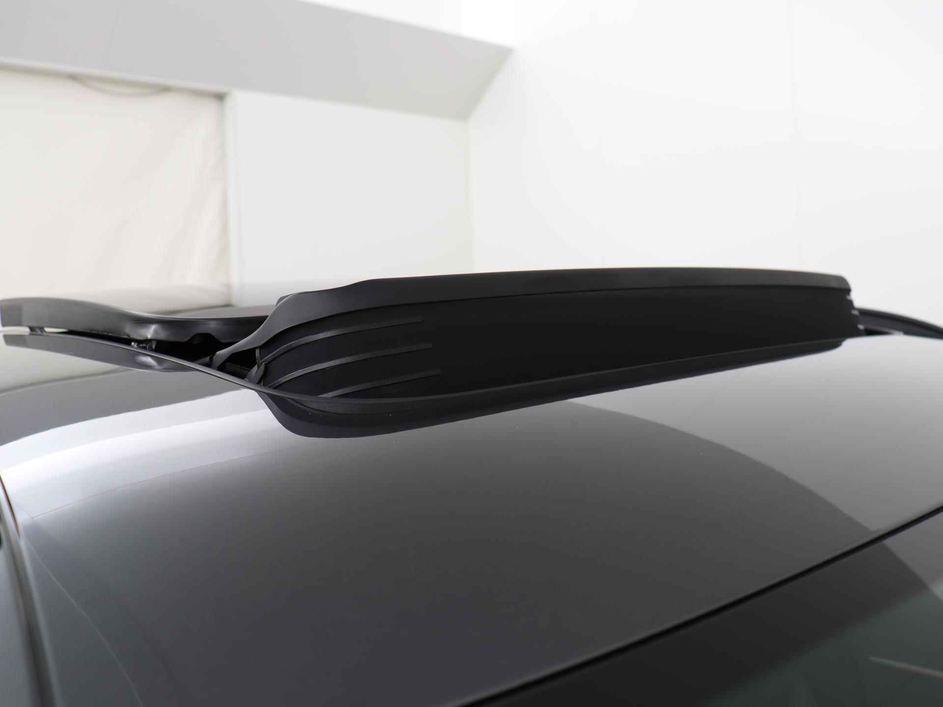 Audi e-tron 50 quattro S edition 71 kWh 313 PK | Adaptive Cruise | Panoramadak | Stoelverwarming | Getint Glas | LED | 21" | - 50/51