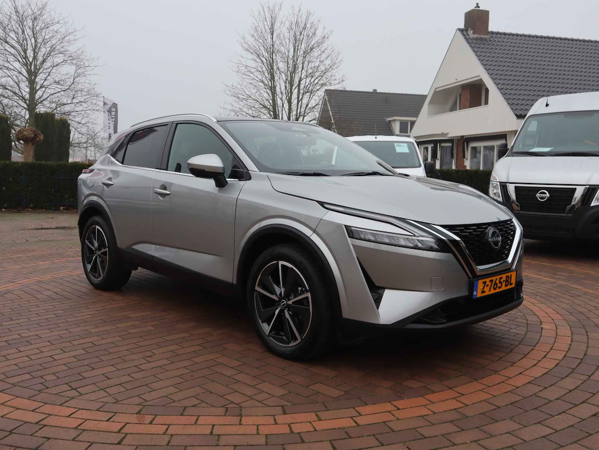 Nissan Qashqai 1.3 MHEV X-tronic Tekna / Adaptieve cruise control / 360 camera - 15/35