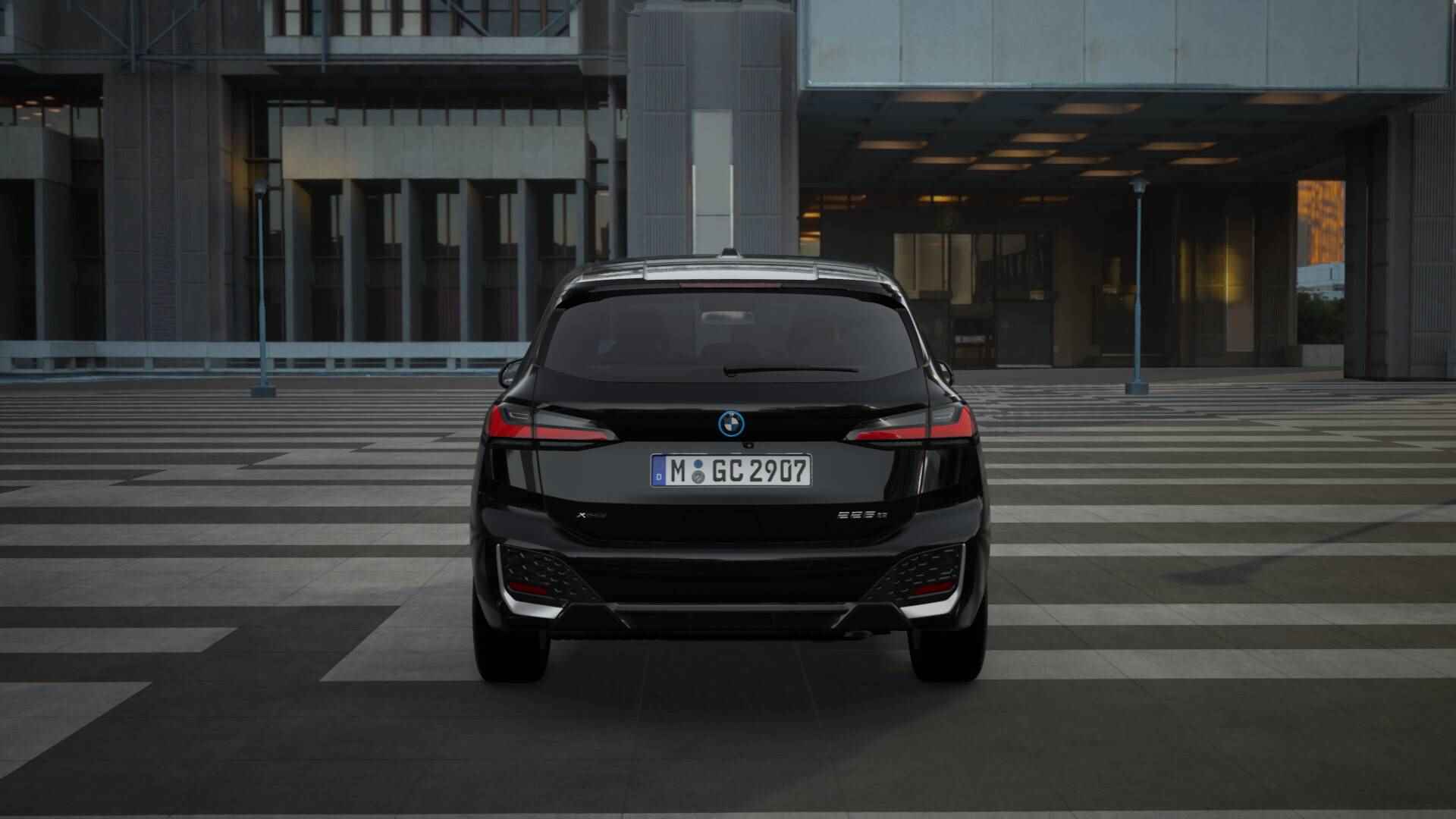 BMW 2 Serie Active Tourer 225e xDrive High Executive M Sport Automaat / Panoramadak / Sportstoelen / Adaptieve LED / Parking Assistant Plus / Adaptief M Onderstel / Comfort Access - 6/11