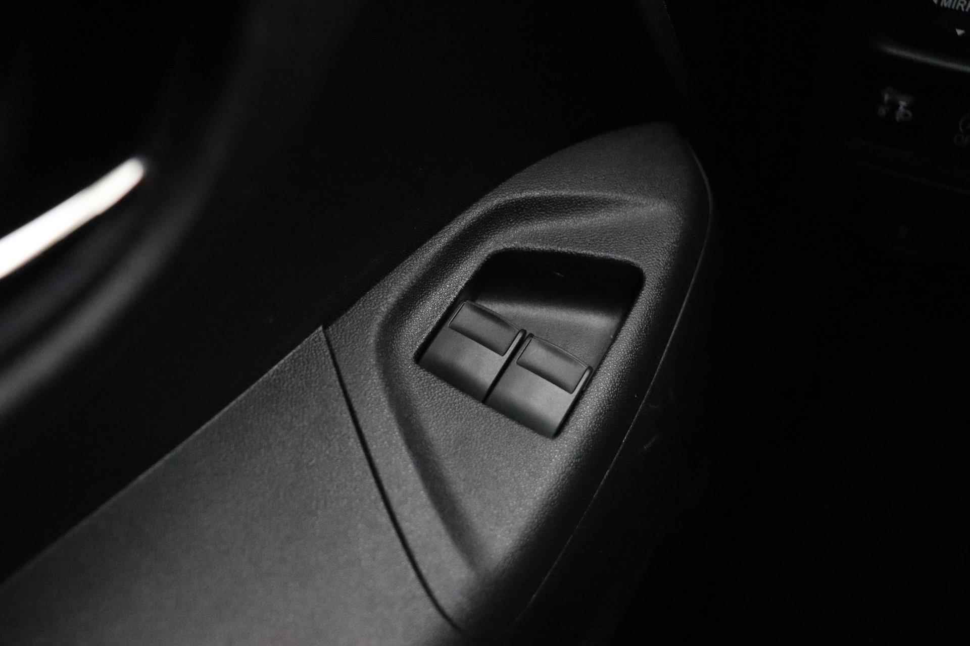 Peugeot 108 1.0 Allure 72 Pk | Apple Carplay & Android Auto | Airco | Snelheidsbegrenzer | Dealer Onderhouden | Camera Achter | Zuinige Motor - 17/28
