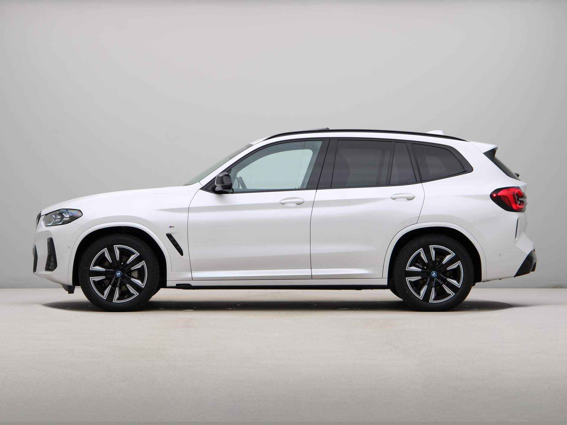 BMW iX3 Executive 80 kWh - 13/27