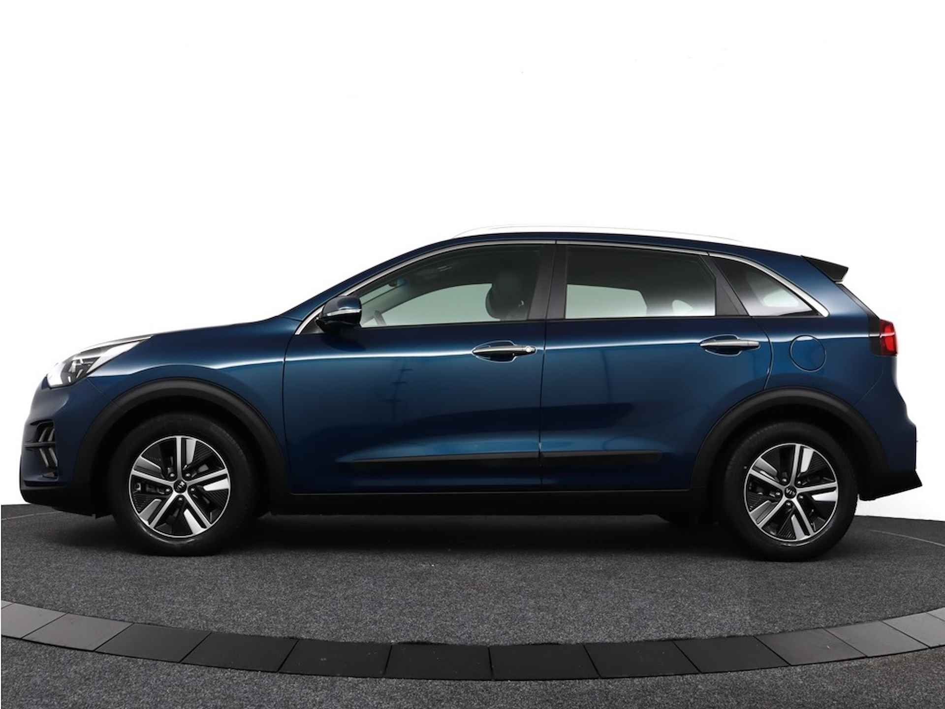 Kia Niro 1.6 GDI DYNAMICLINE HYBRID DCT6 ECC/CRUISE/NAV/CAMERA/REGEN.SENS/PARK.SENS - 16/47