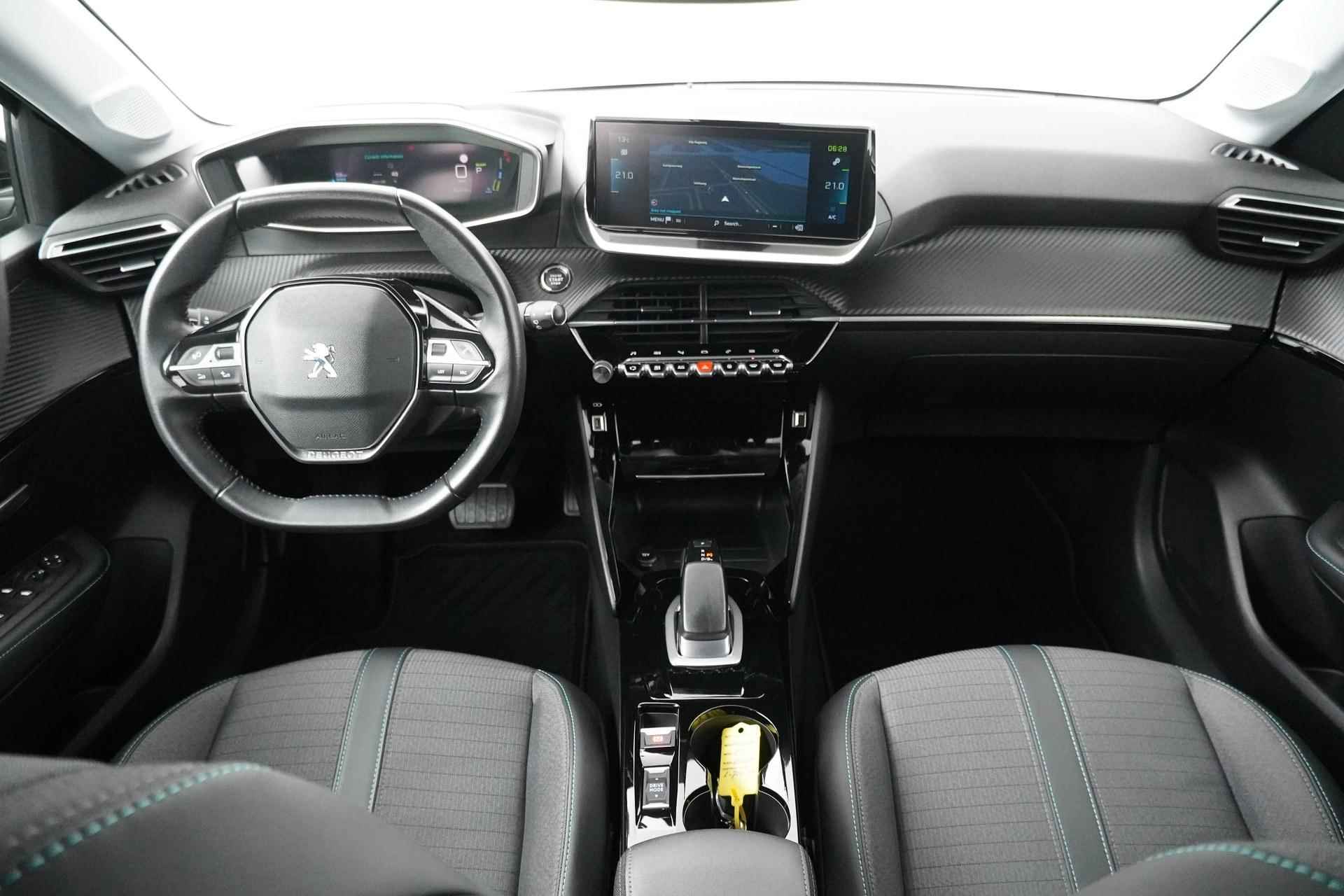 Peugeot e-208 EV Allure Pack 50 kWh | Navigatie | Camera | Climate control | Cruise control | Carplay | Keyless | PDC | LMV 16 inch - 8/21