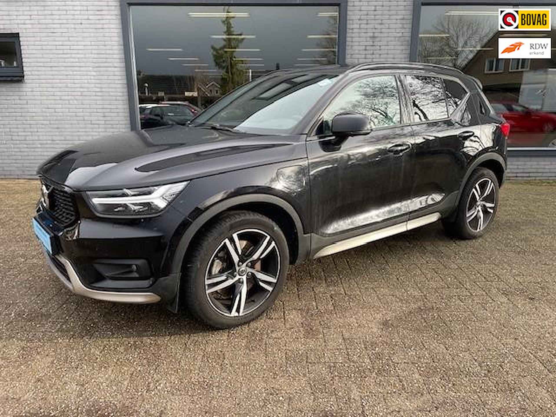 Volvo XC40 1.5 T5 Recharge Plug-in Facelift PHEV R-Design