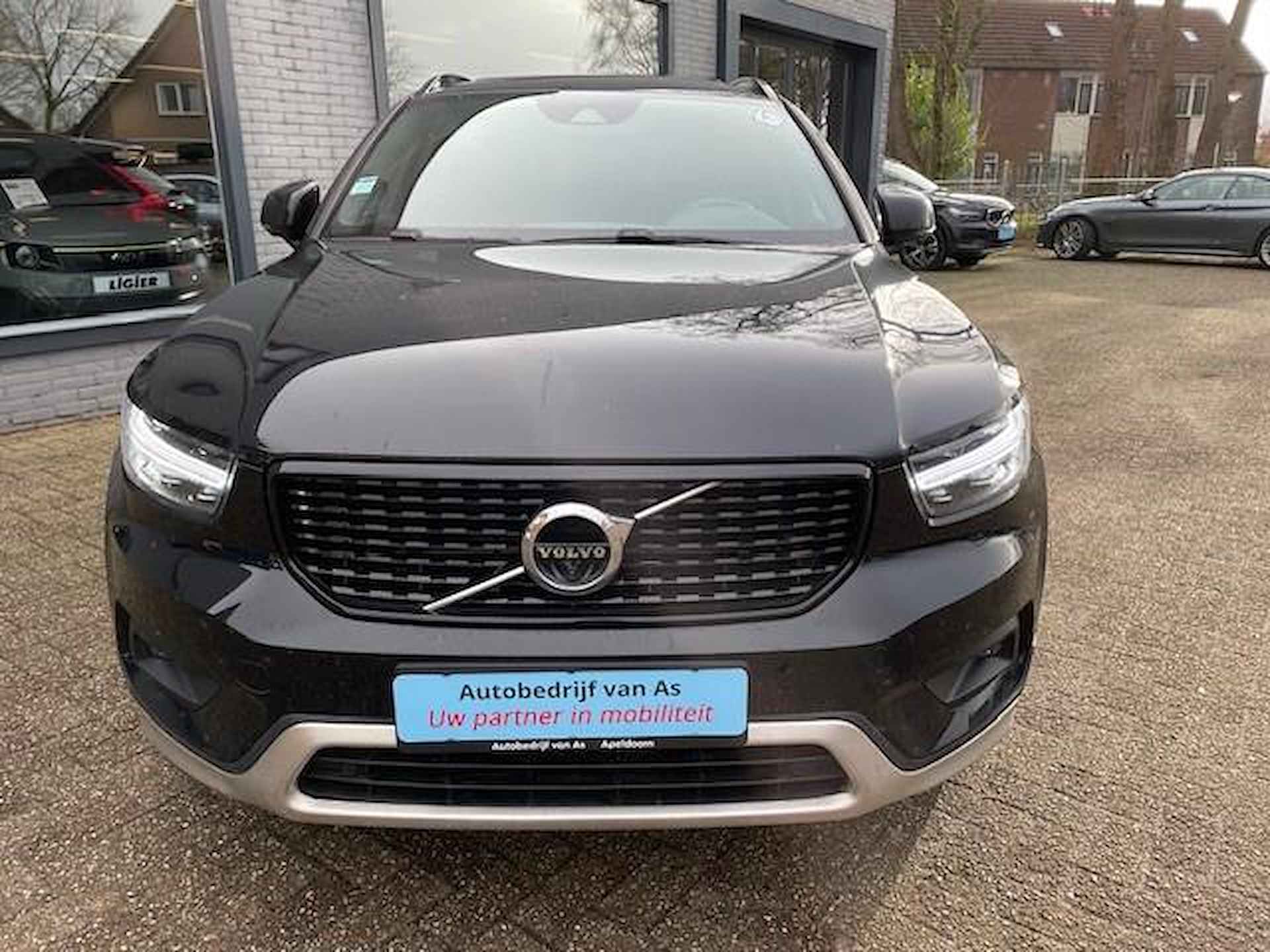 Volvo XC40 1.5 T5 Recharge Plug-in Facelift PHEV R-Design - 4/12