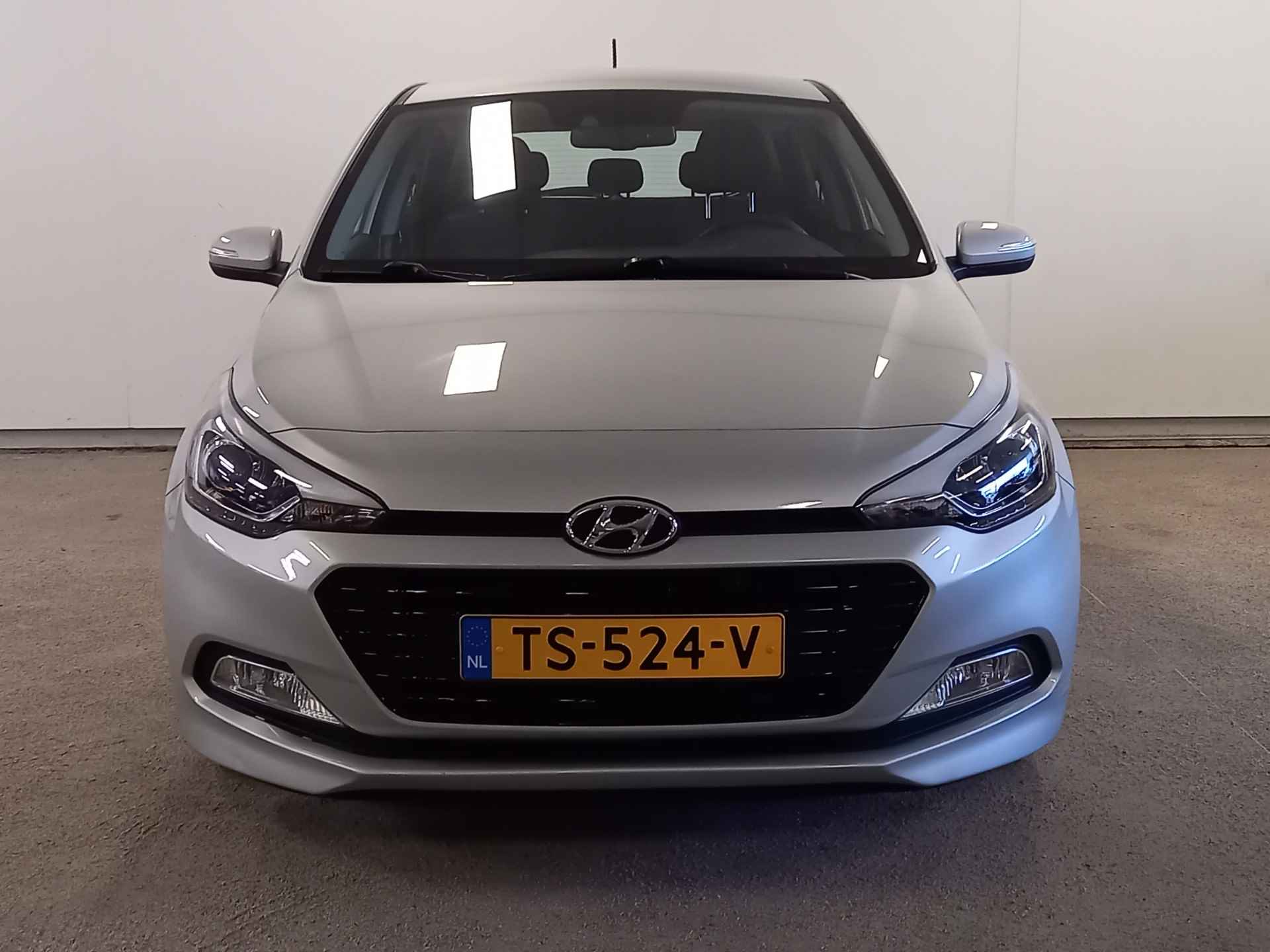 Hyundai i20 1.0 T-GDI Comfort met o.a. Navigatie en Camera! - 30/38