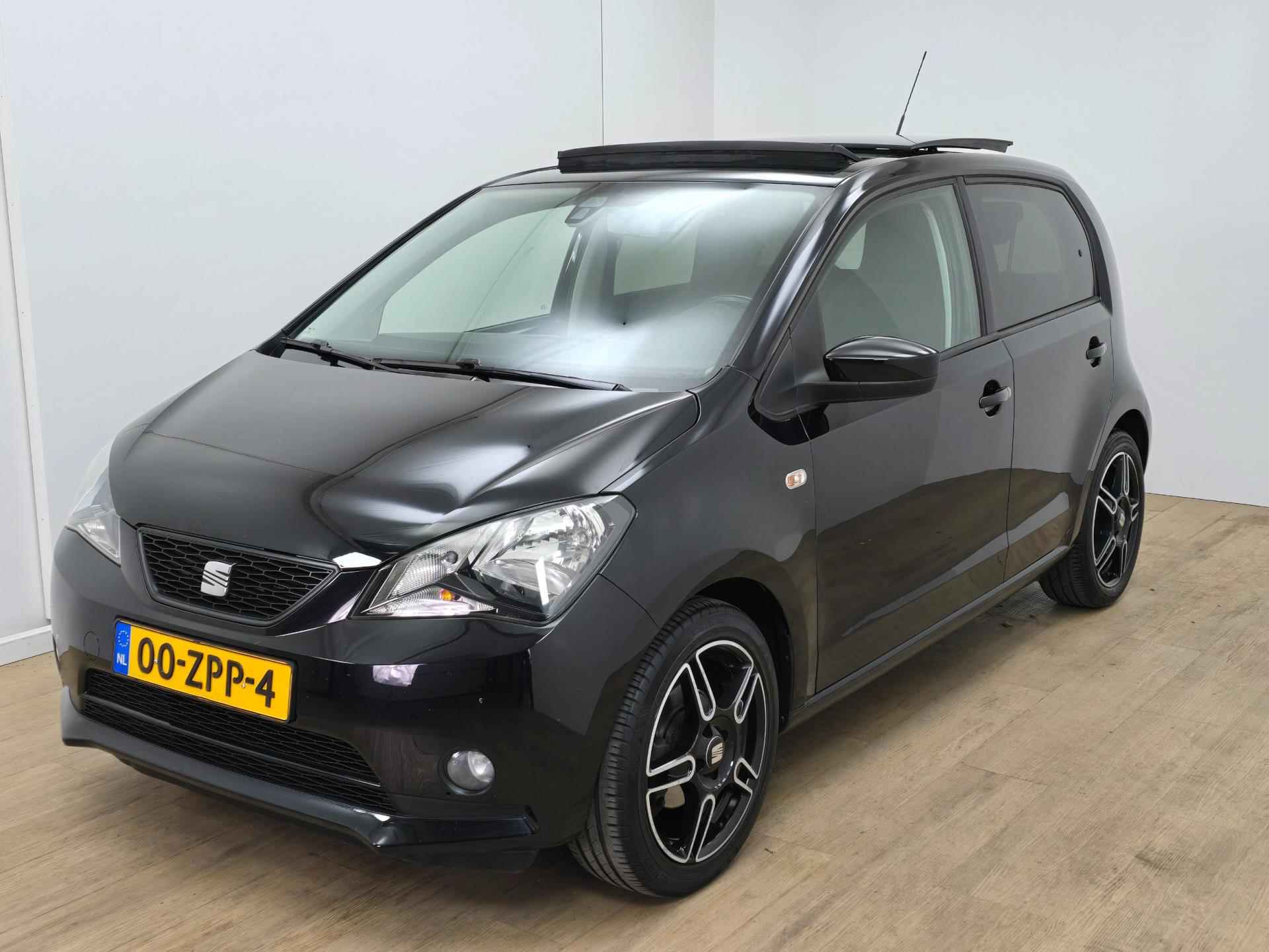 Seat Mii Occasion 1.0 Style Sport met panoramadak | Unieke uitvoering met cruisecontrol | Tweedehands Seat Mii Sport in zwart |ALJ - 3/38